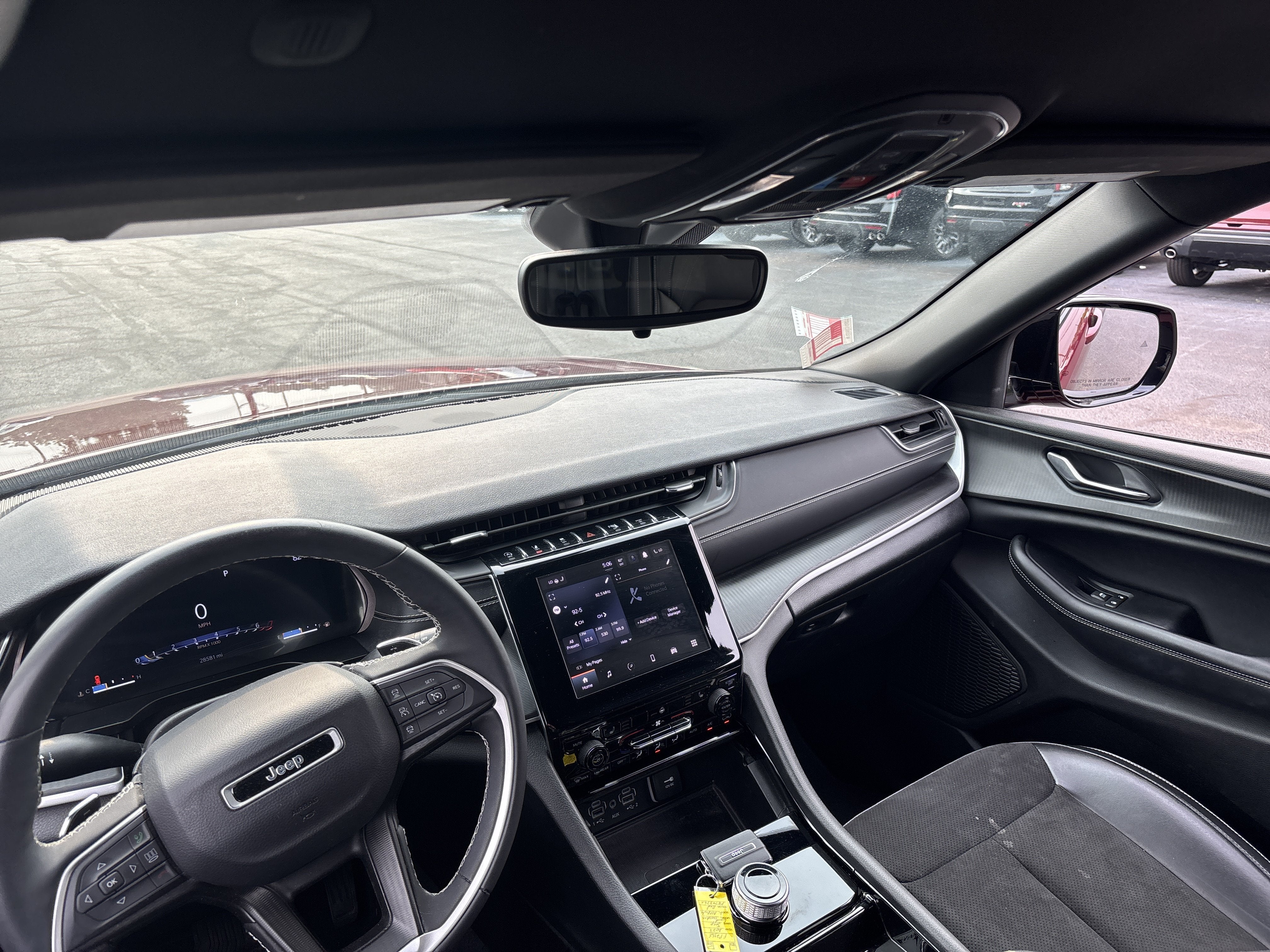 2023 Jeep Grand Cherokee L Altitude 4x4