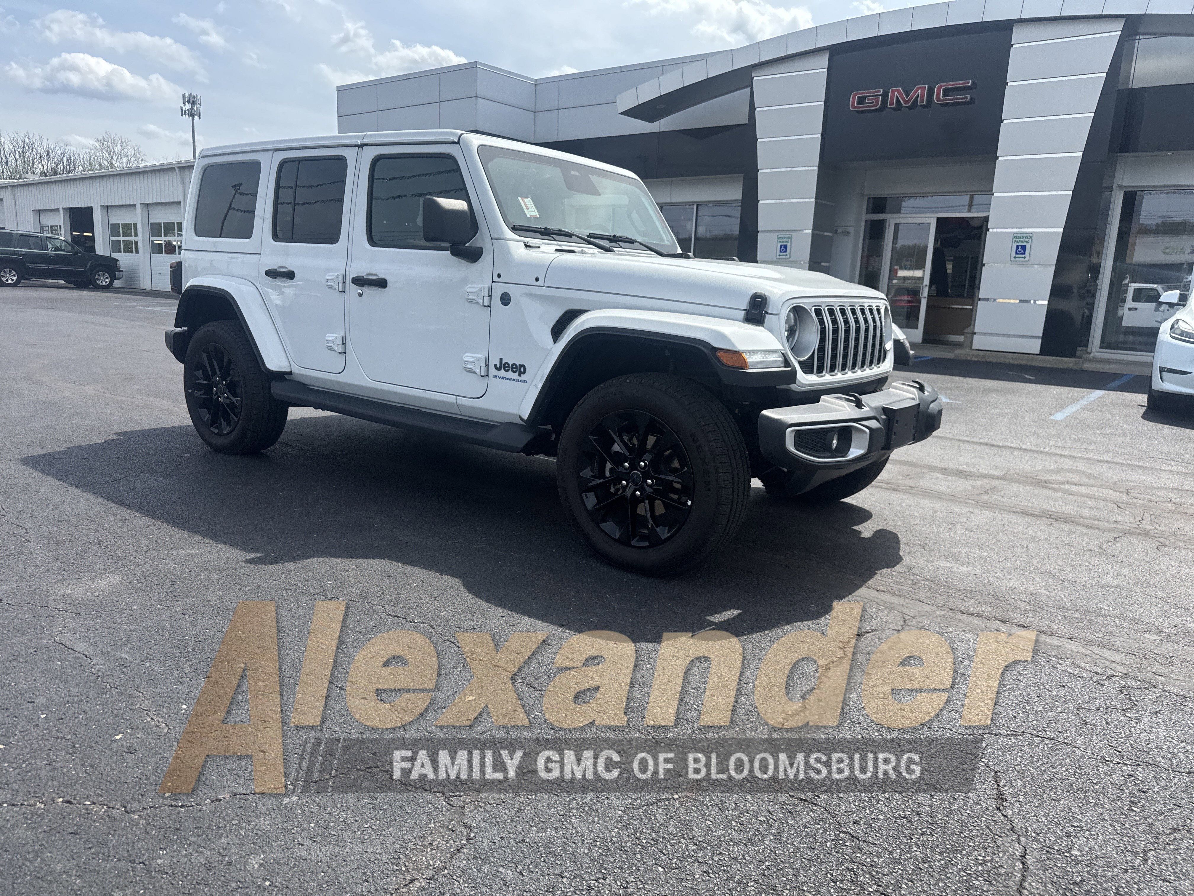 2025 Jeep Wrangler 4xe Sahara