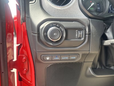 2025 Jeep Wrangler 4xe Sahara