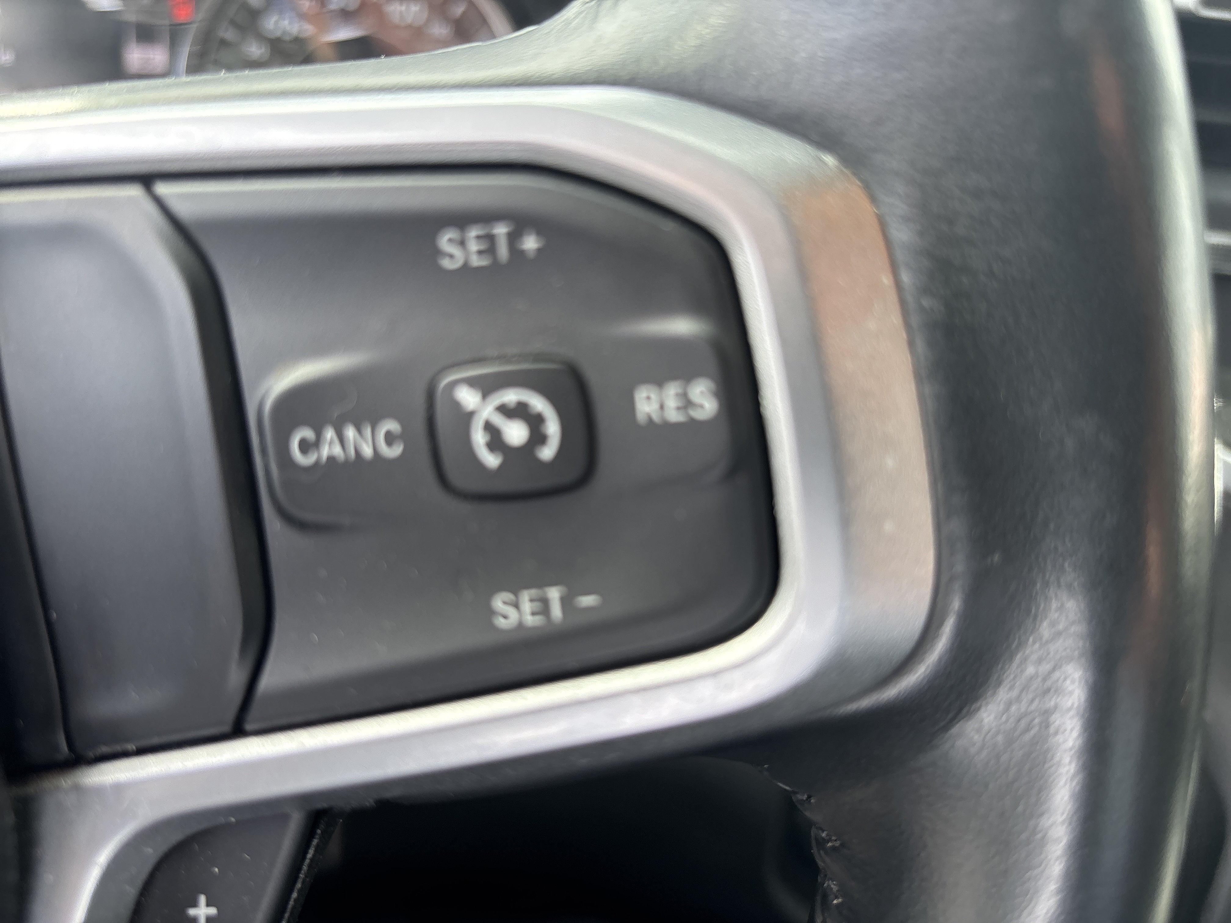 2023 RAM 1500 Big Horn Quad Cab 4x4 6'4" Box