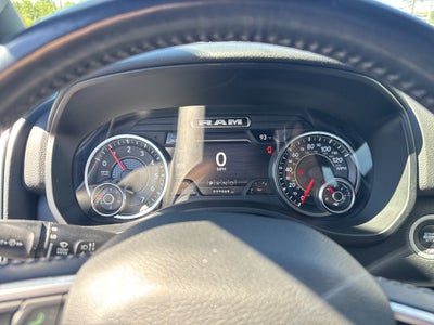 2022 RAM 1500 Big Horn Quad Cab 4x4 6'4" Box