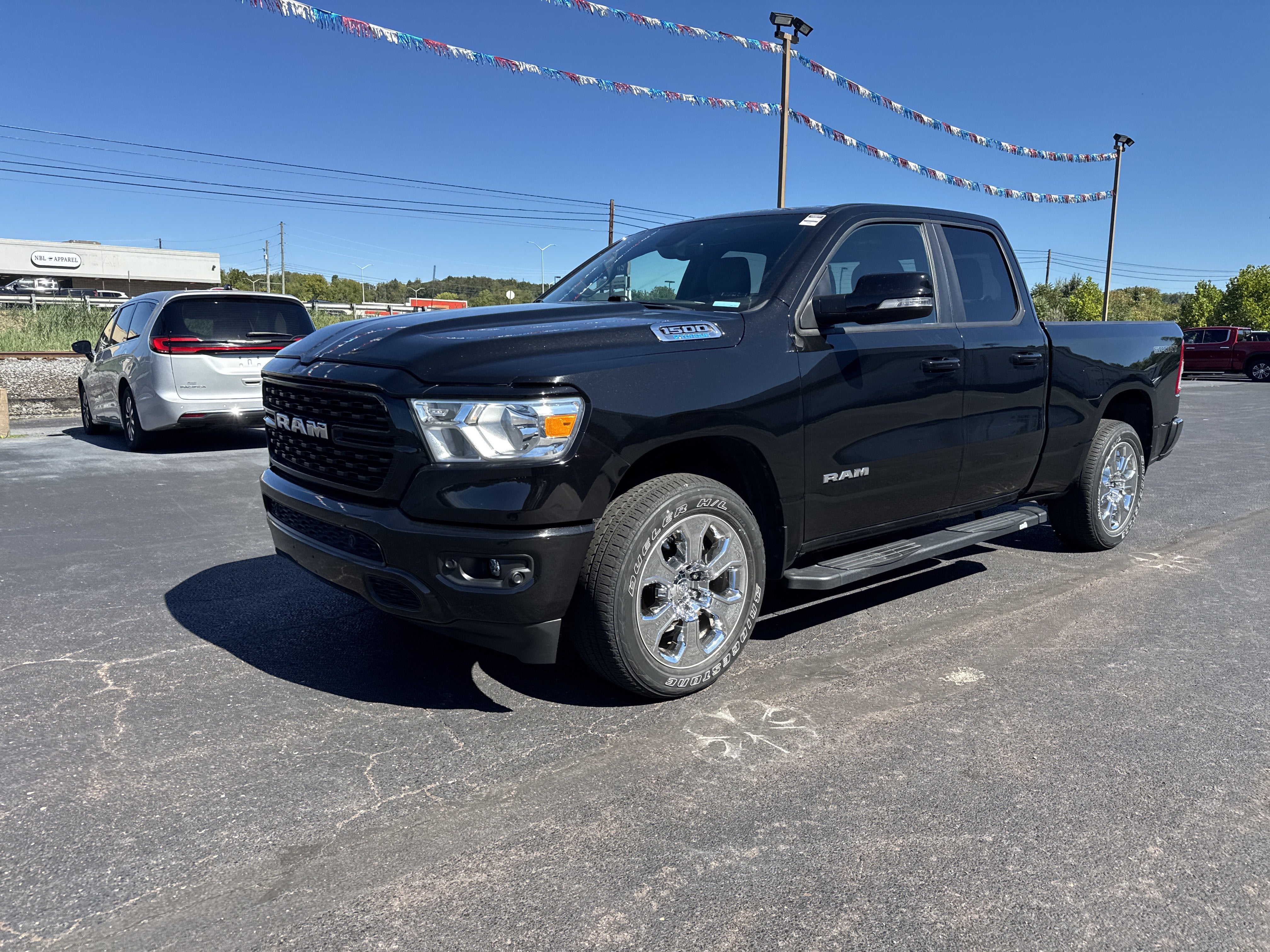 2022 RAM 1500 Big Horn Quad Cab 4x4 6'4" Box