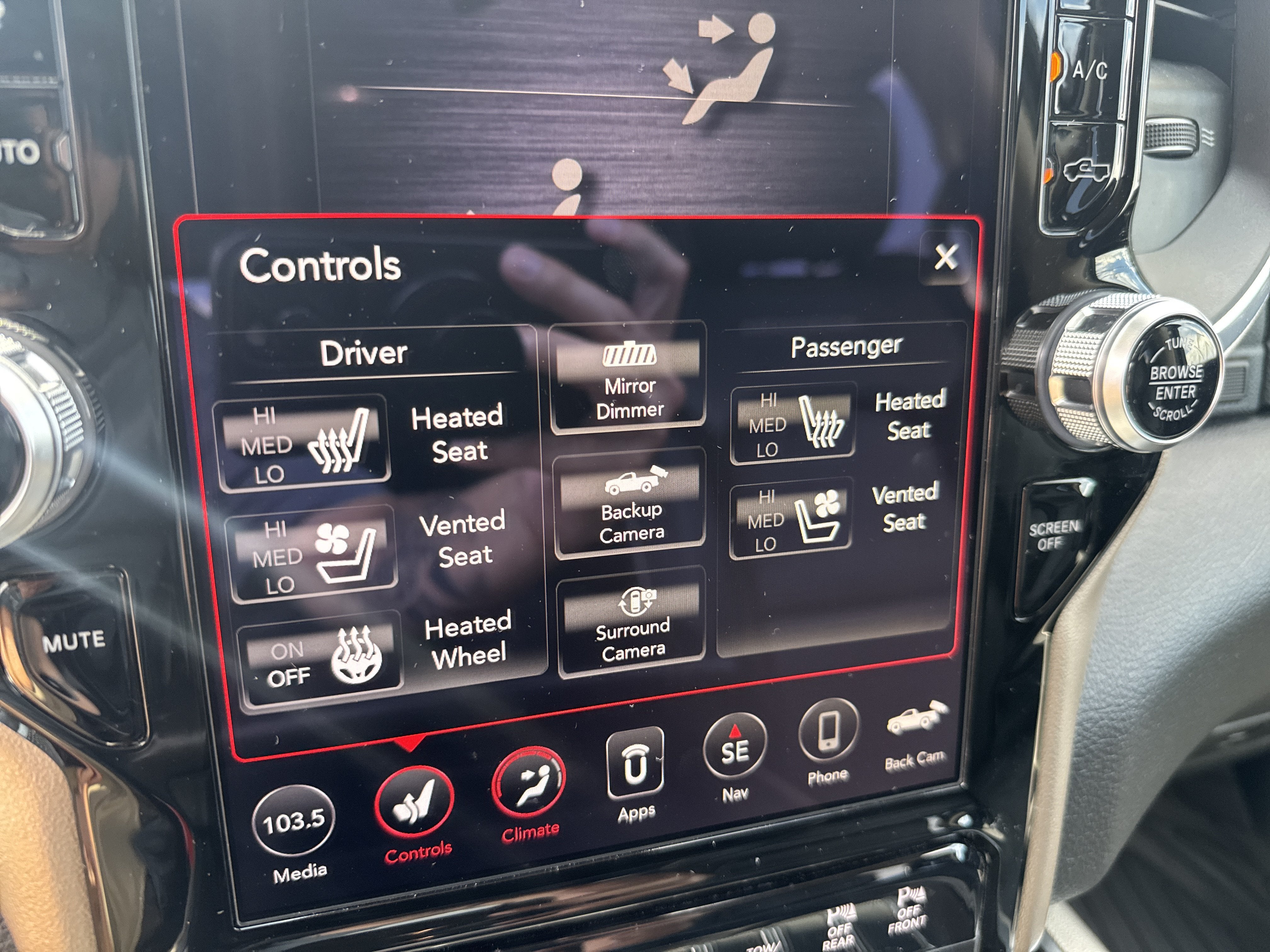 2019 RAM 1500 Laramie