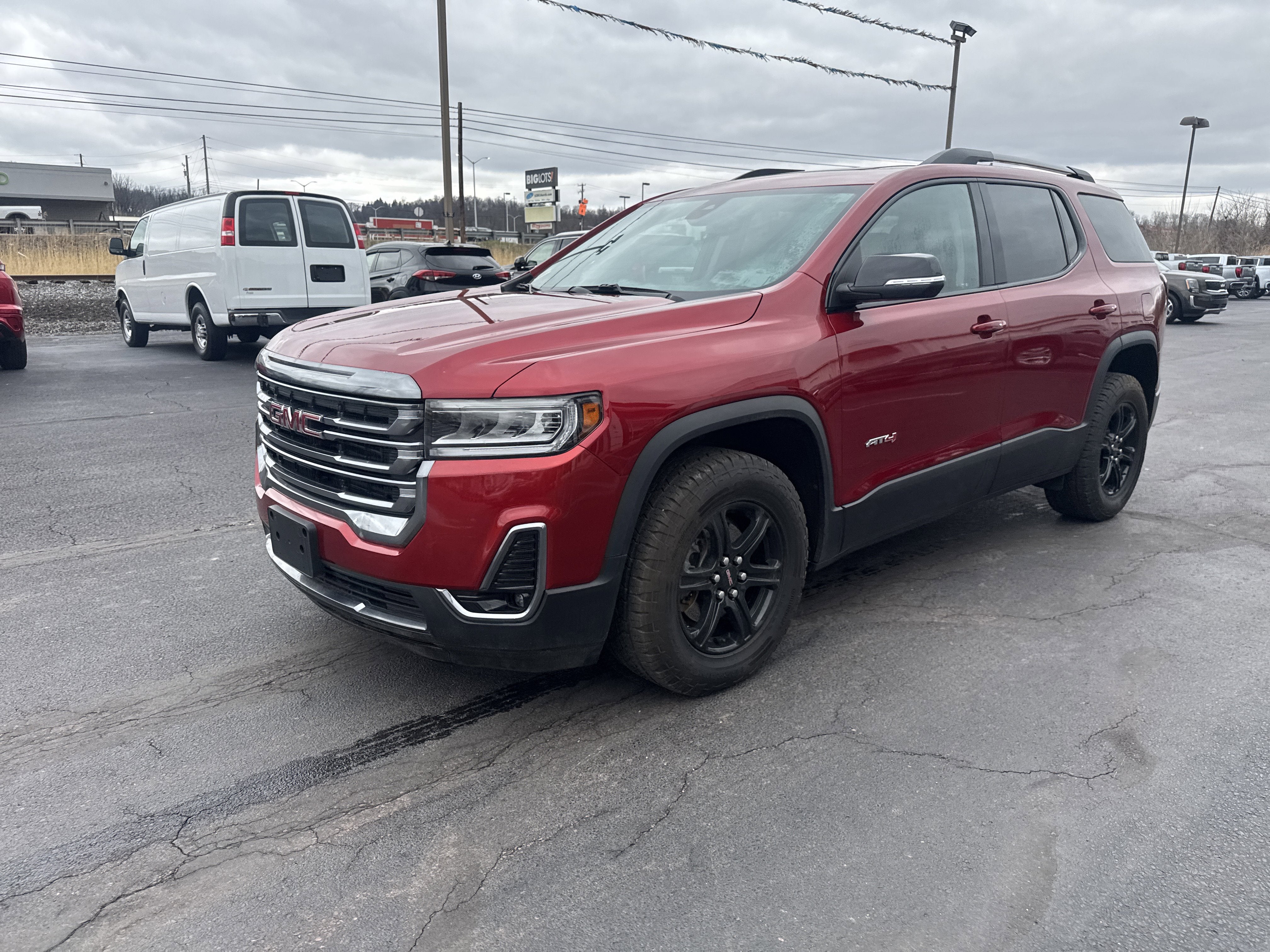 2023 GMC Acadia AT4