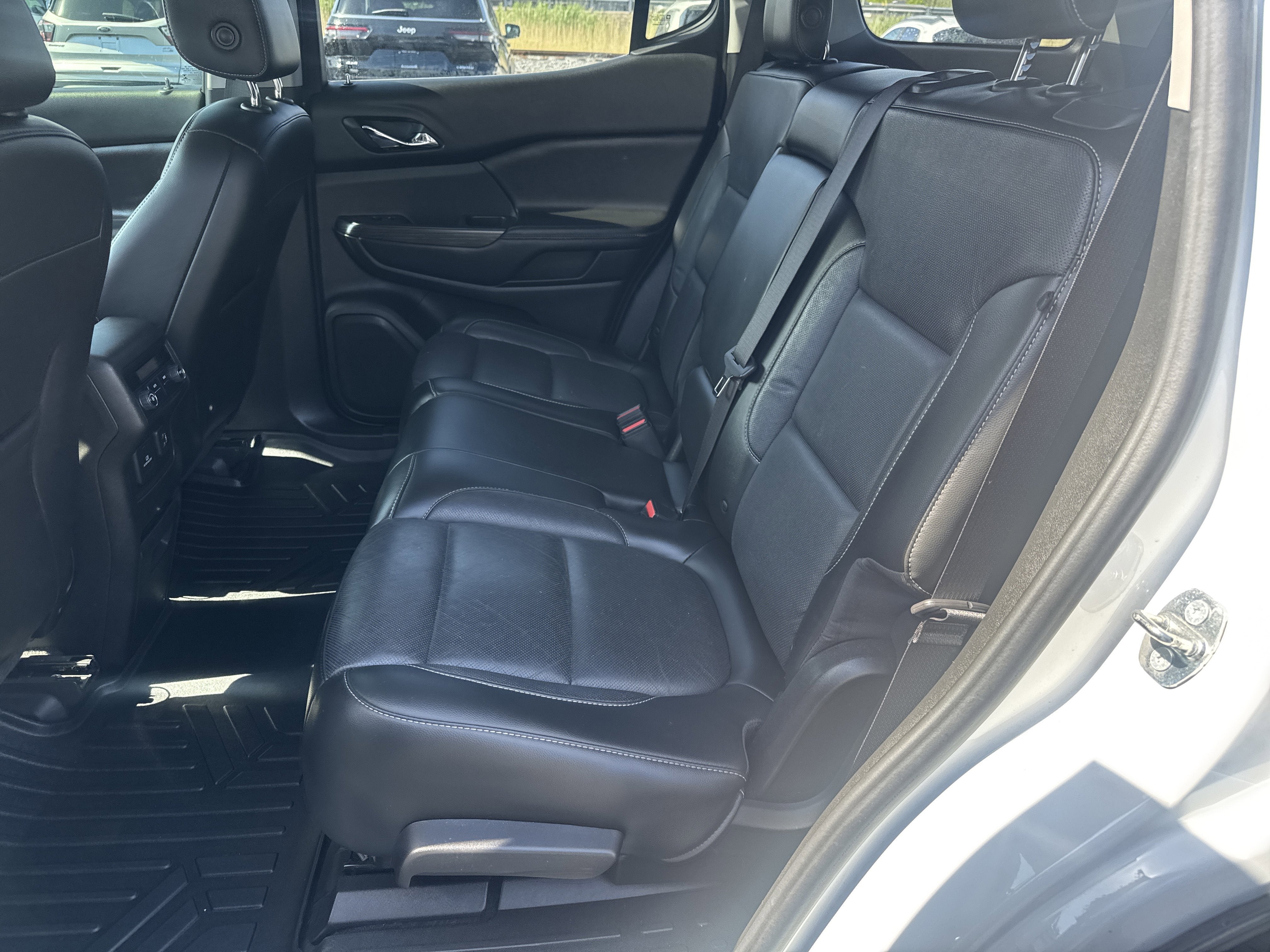 2018 GMC Acadia SLT