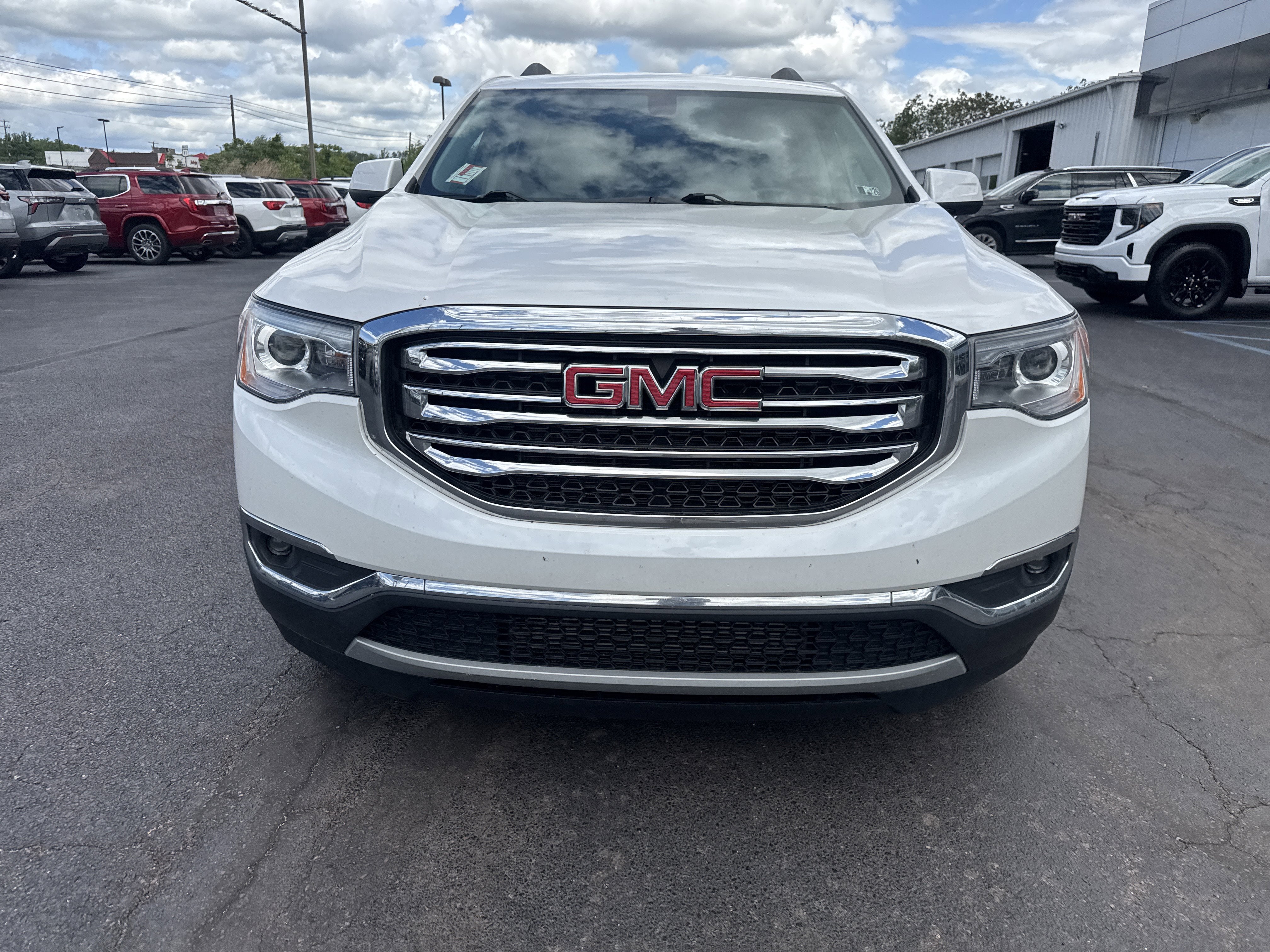 2018 GMC Acadia SLT