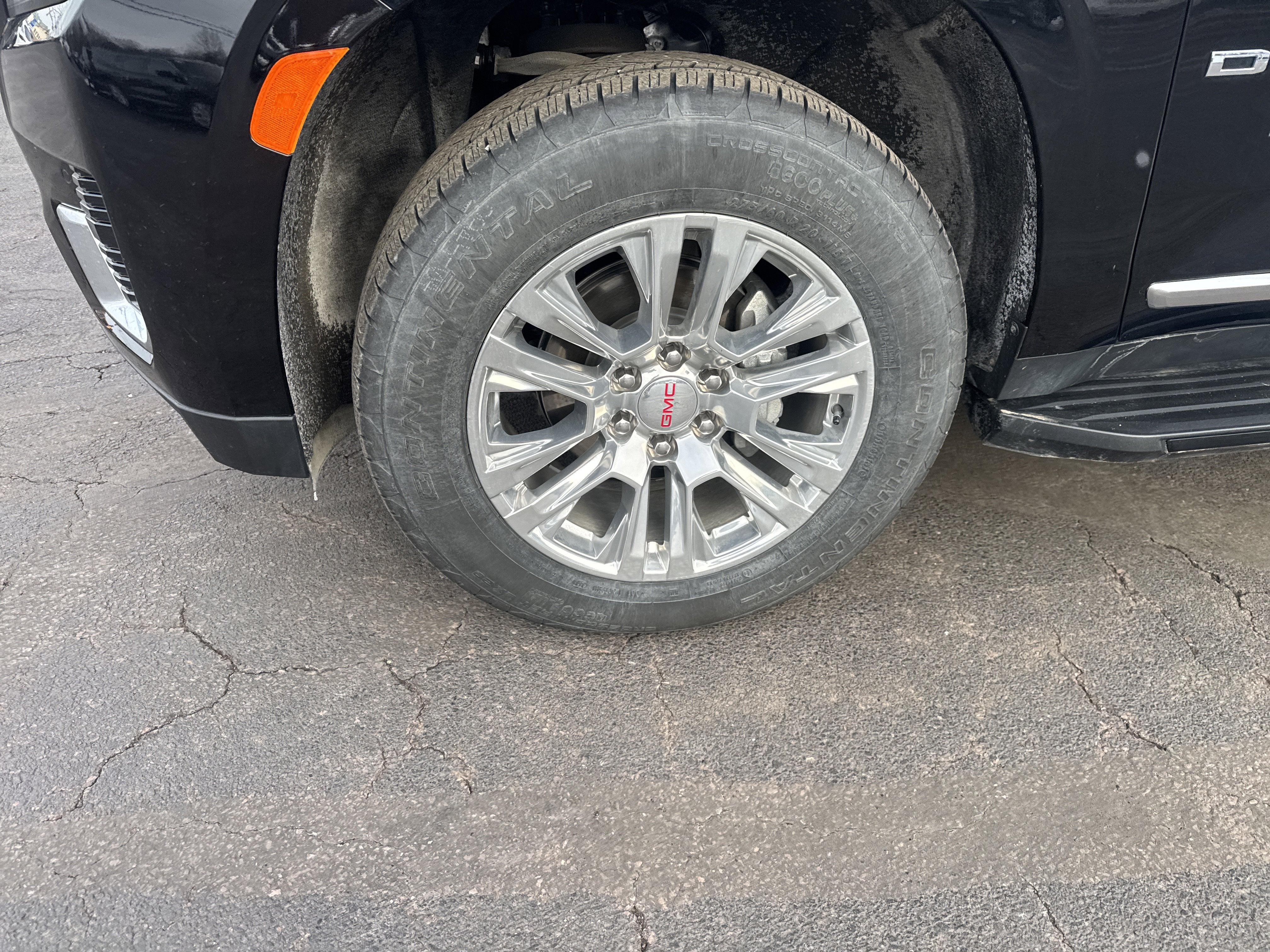 2024 GMC Yukon Denali