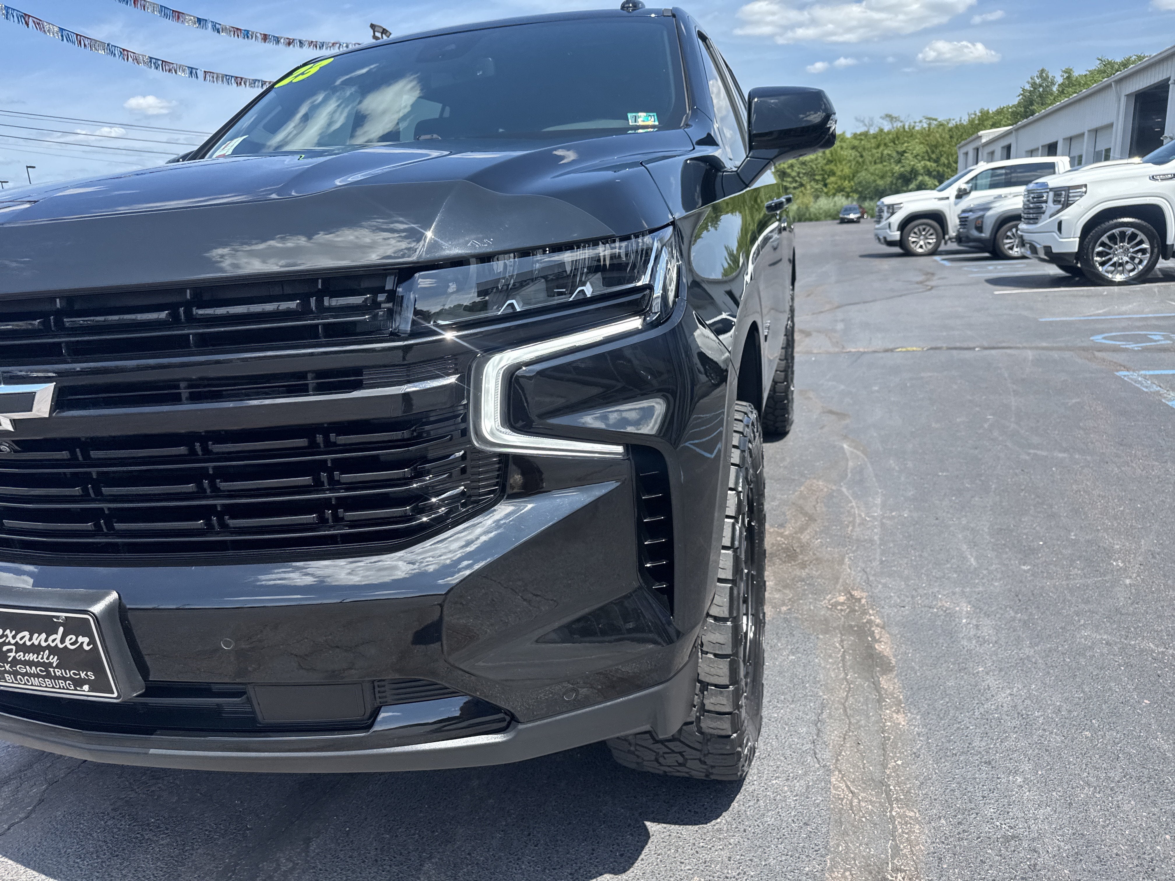 2023 Chevrolet Tahoe RST