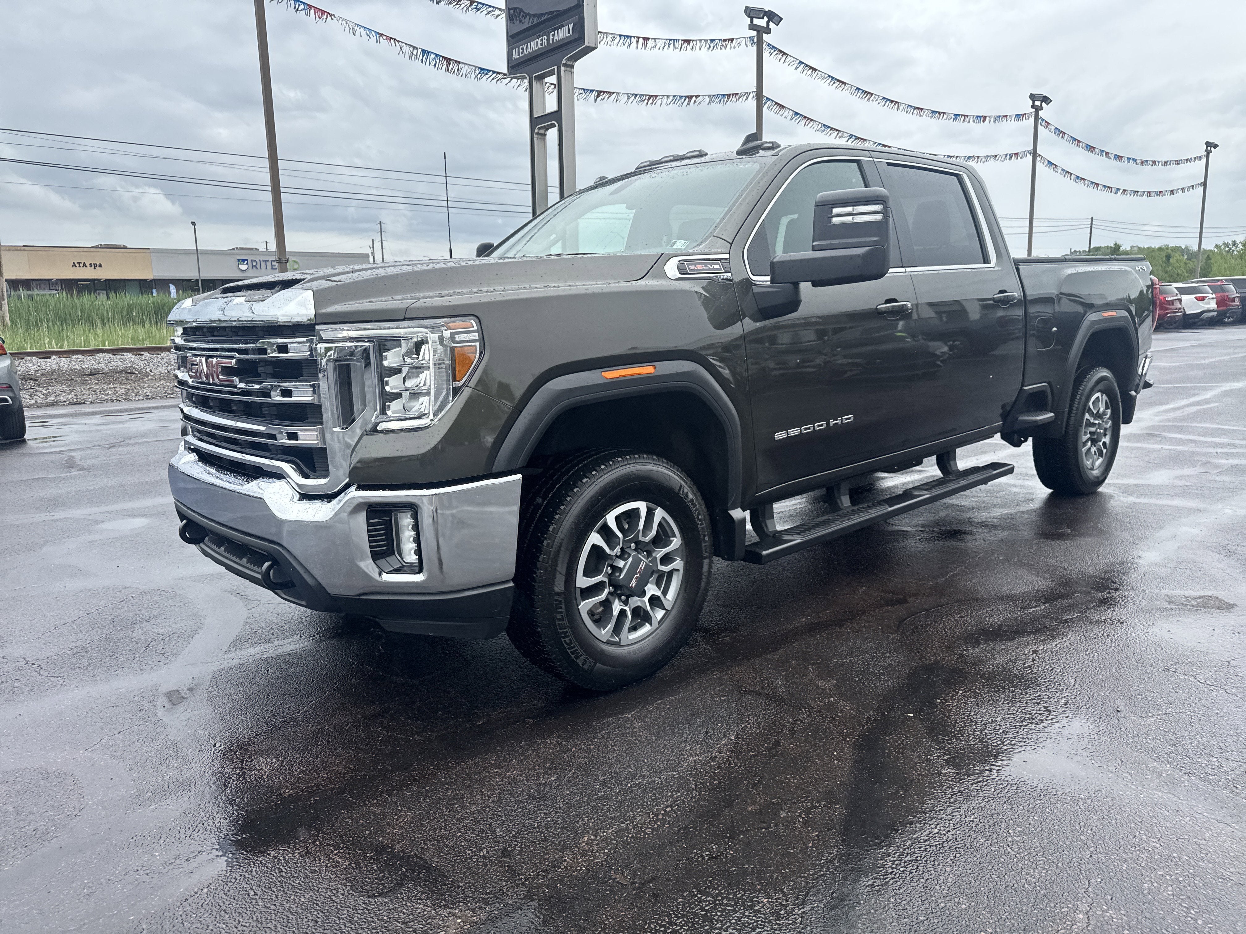 2022 GMC Sierra 2500 HD SLE