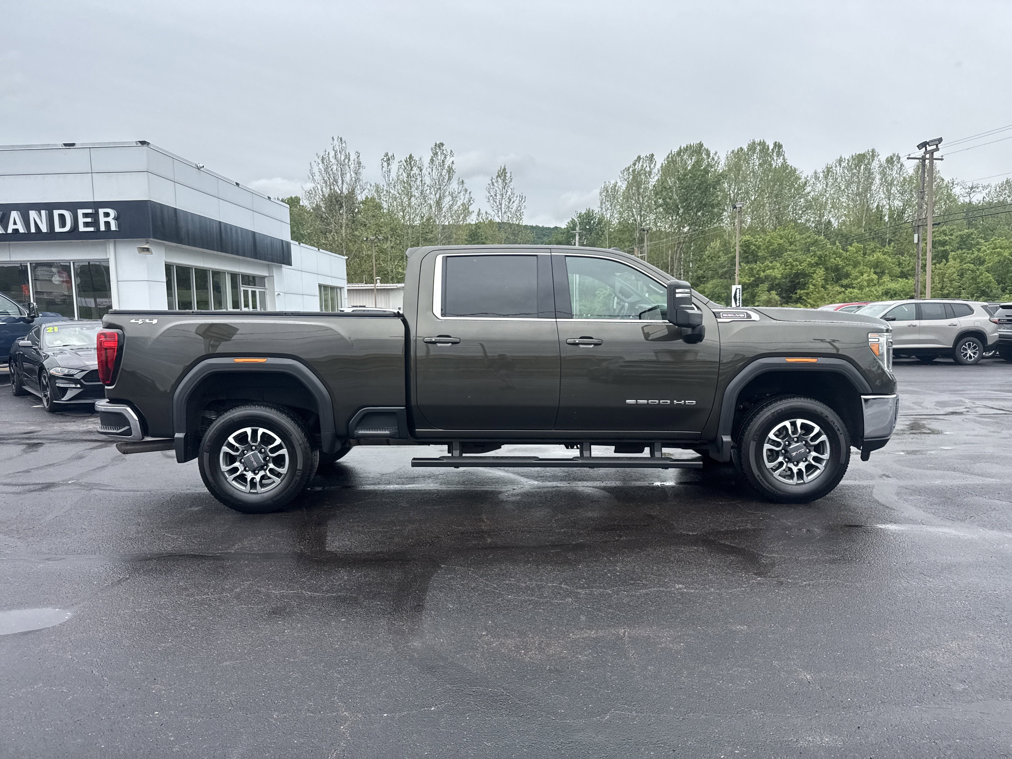 2022 GMC Sierra 2500 HD SLE