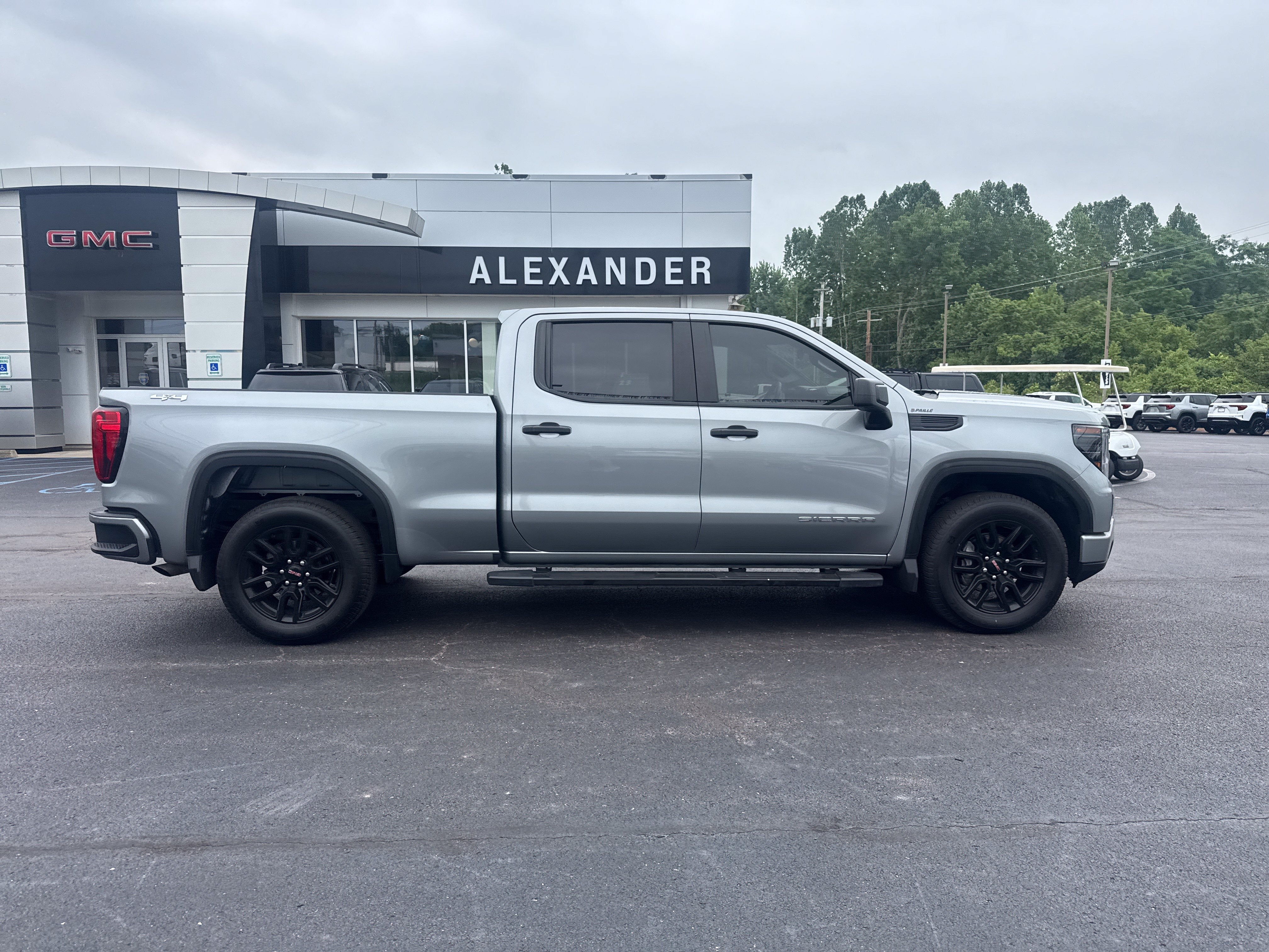 2024 GMC Sierra 1500 Pro