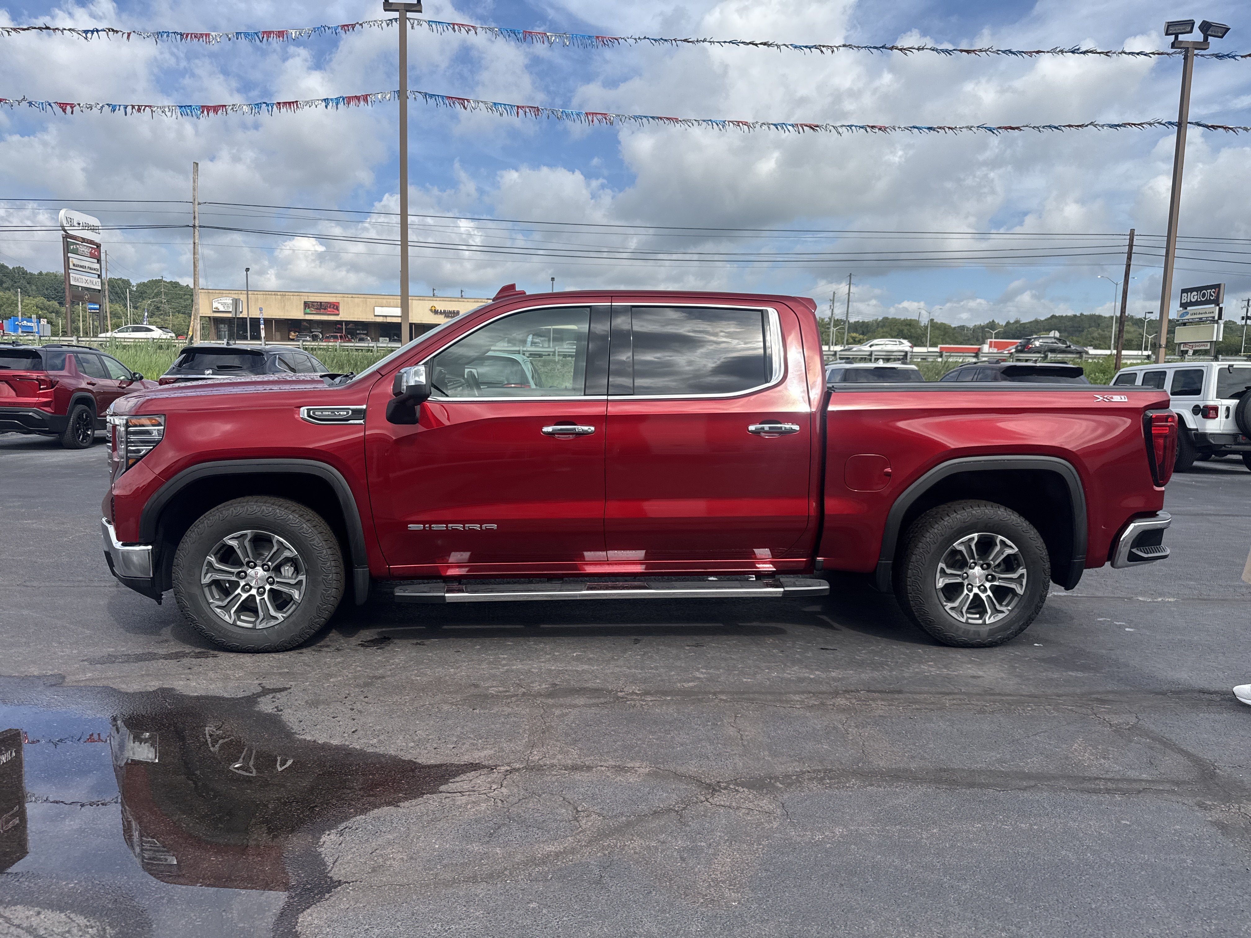 2023 GMC Sierra 1500 SLT