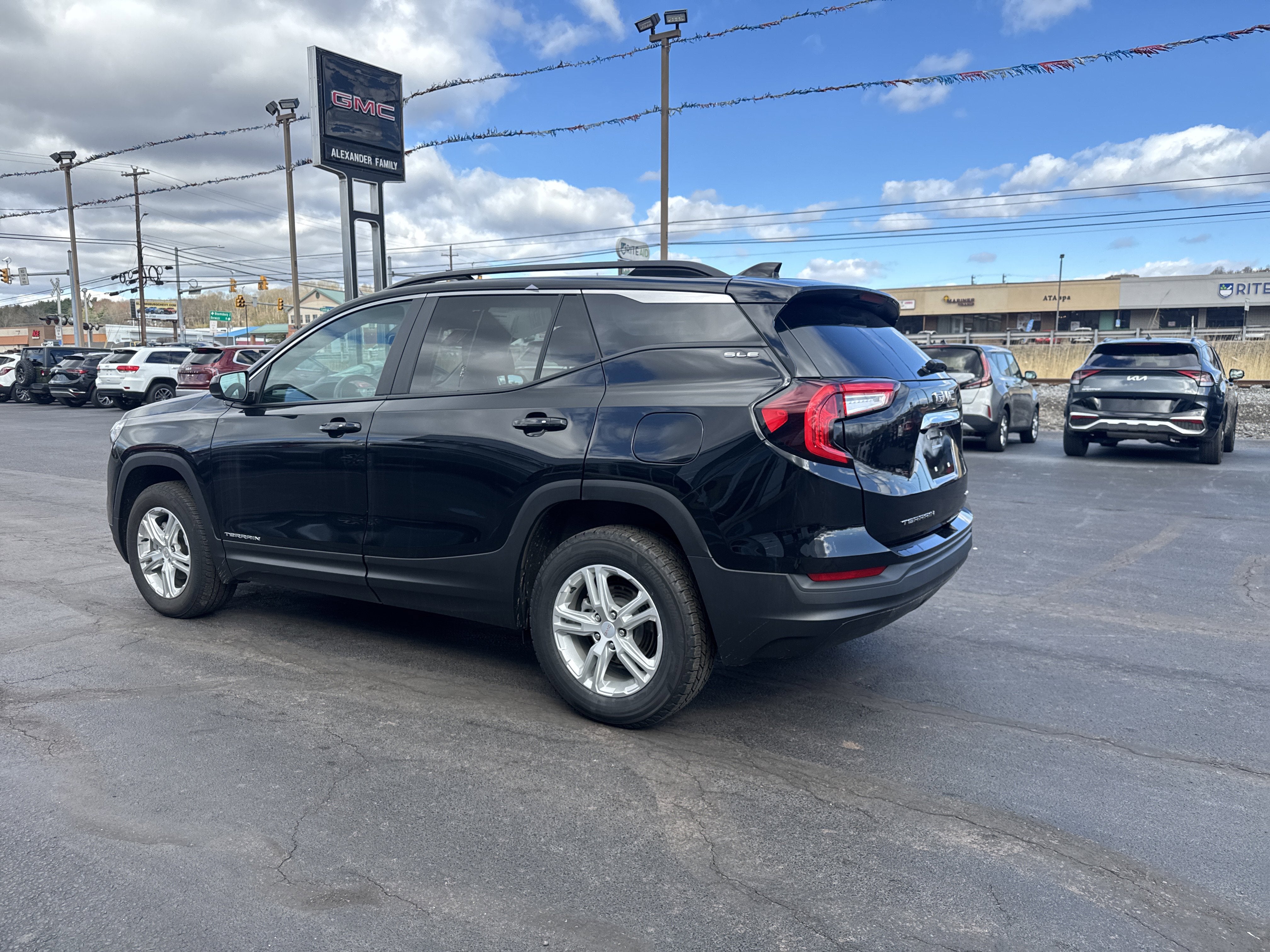 2024 GMC Terrain SLE