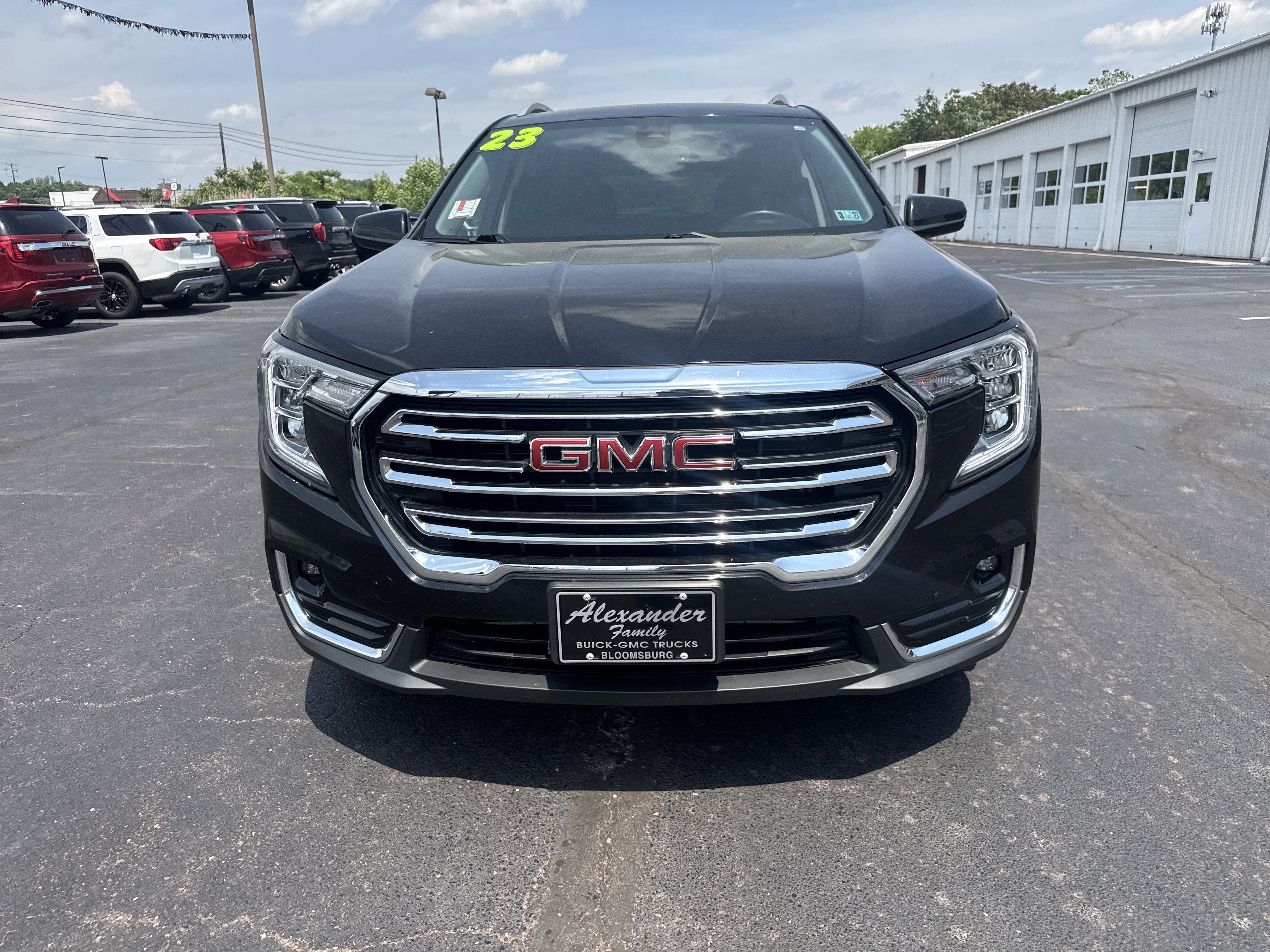 2023 GMC Terrain SLT