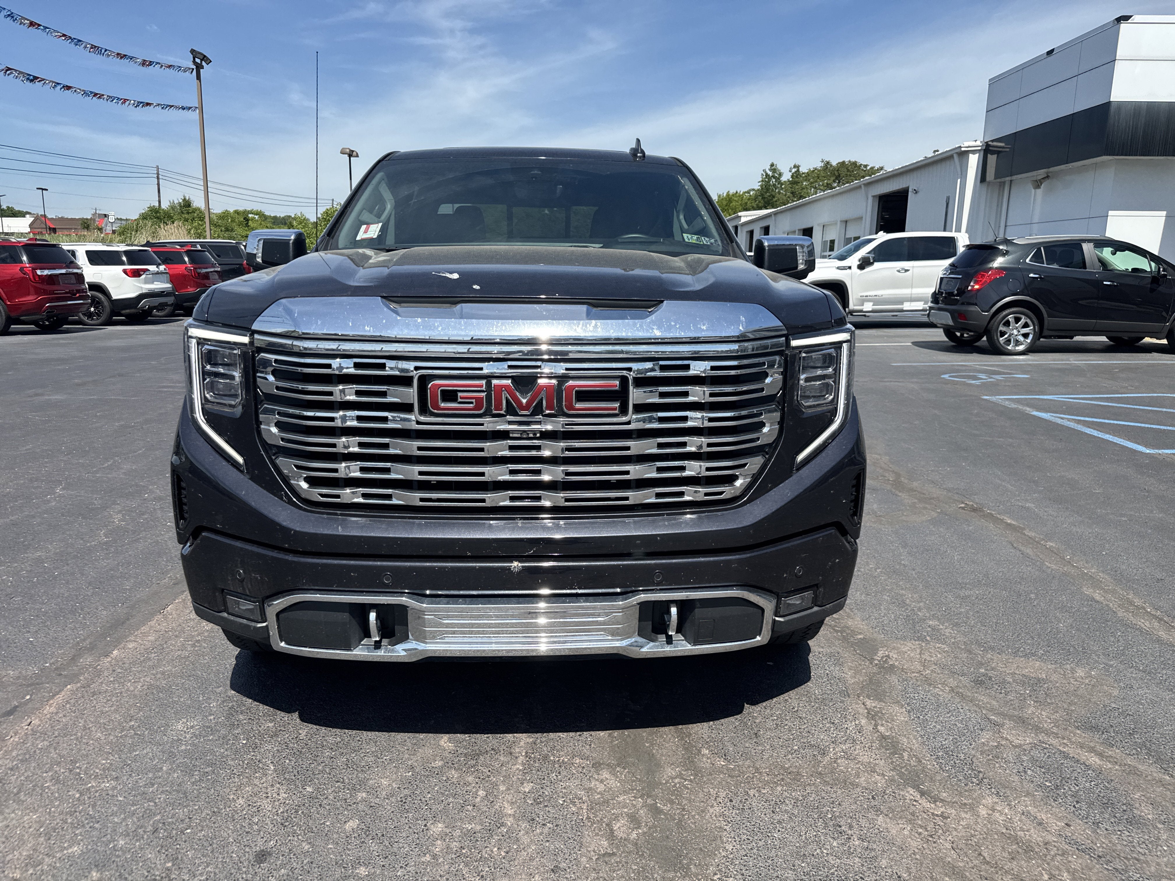 2023 GMC Sierra 1500 Denali