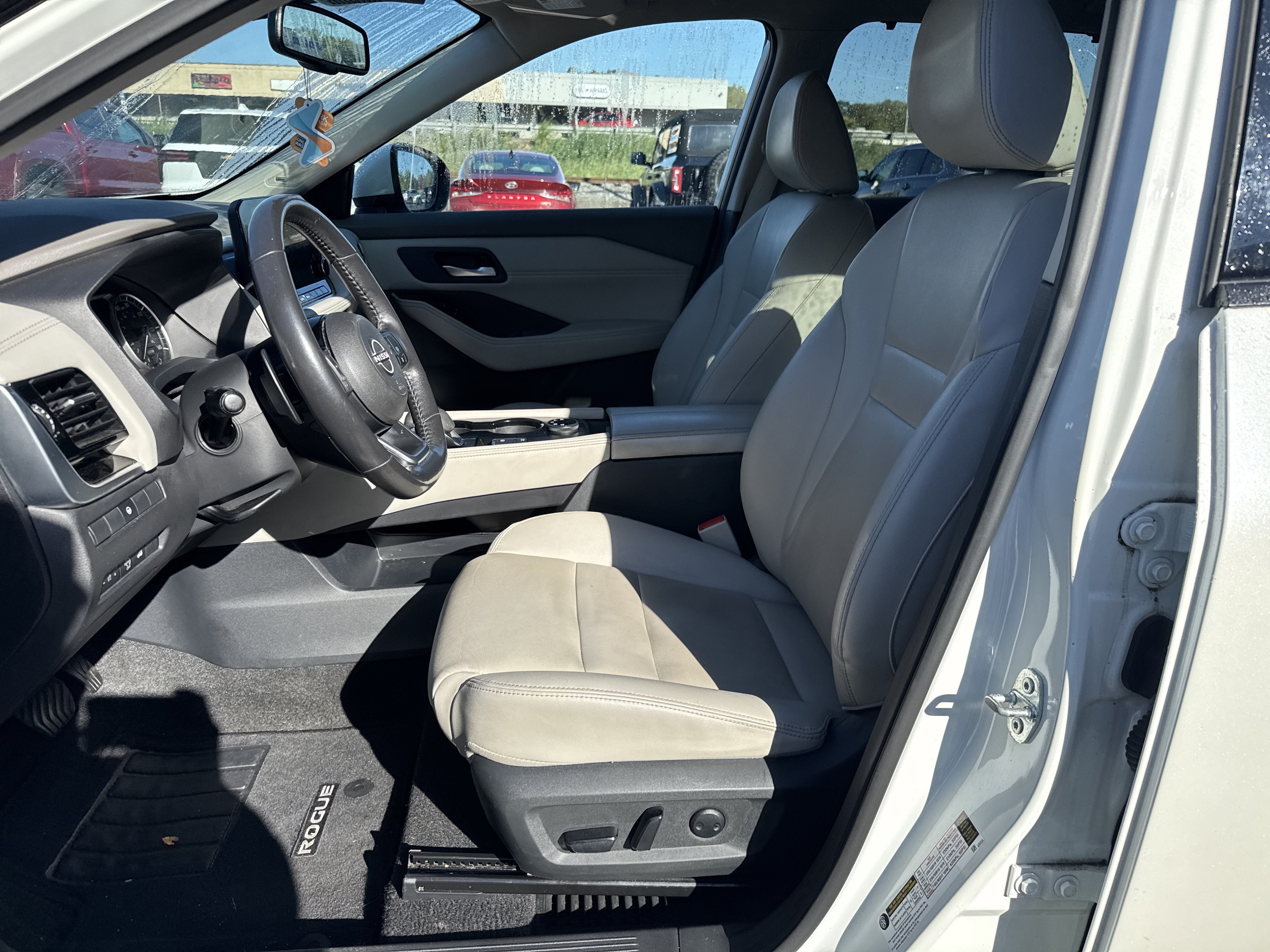 2023 Nissan Rogue SL Intelligent AWD