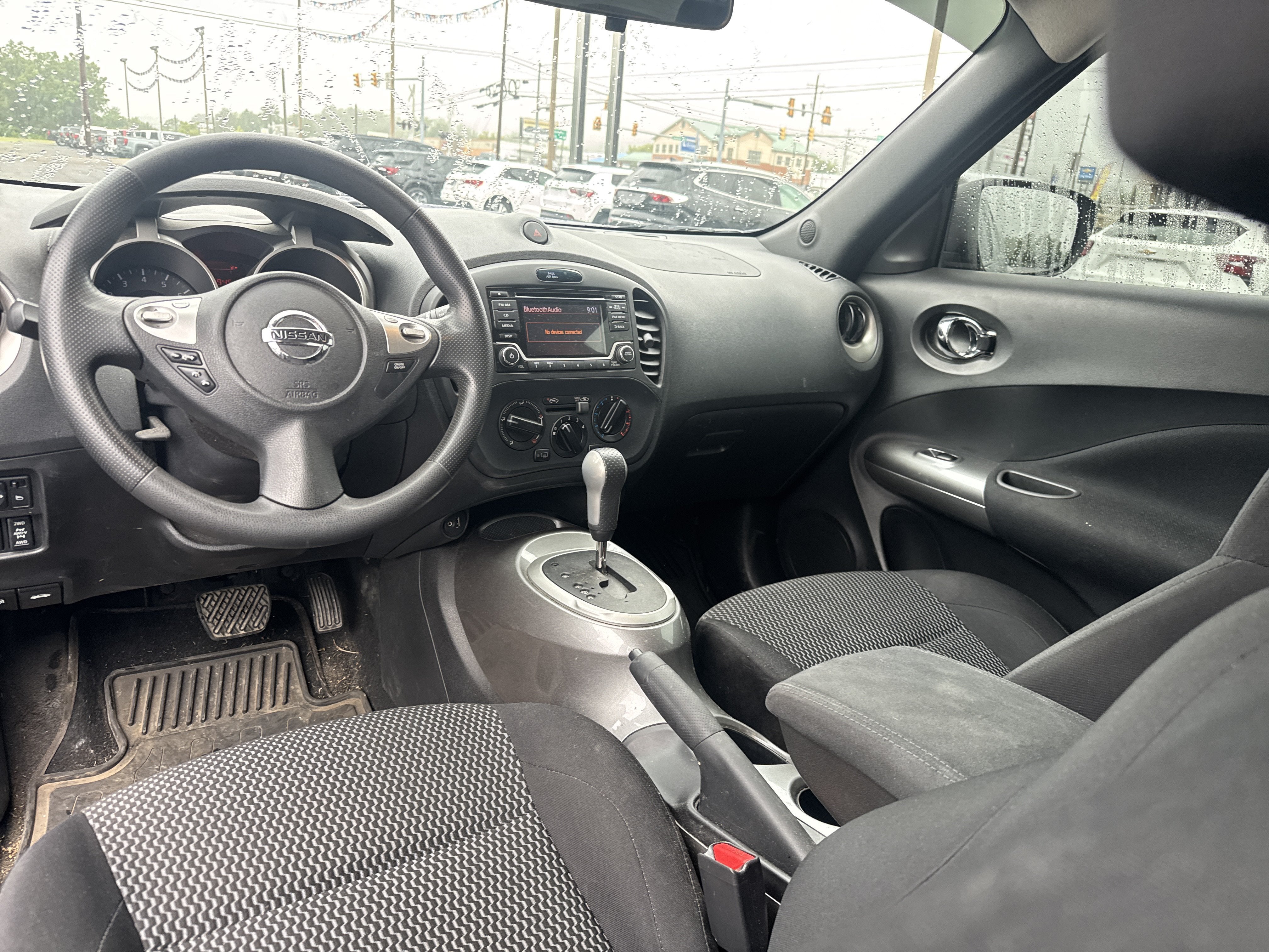2017 Nissan Juke S