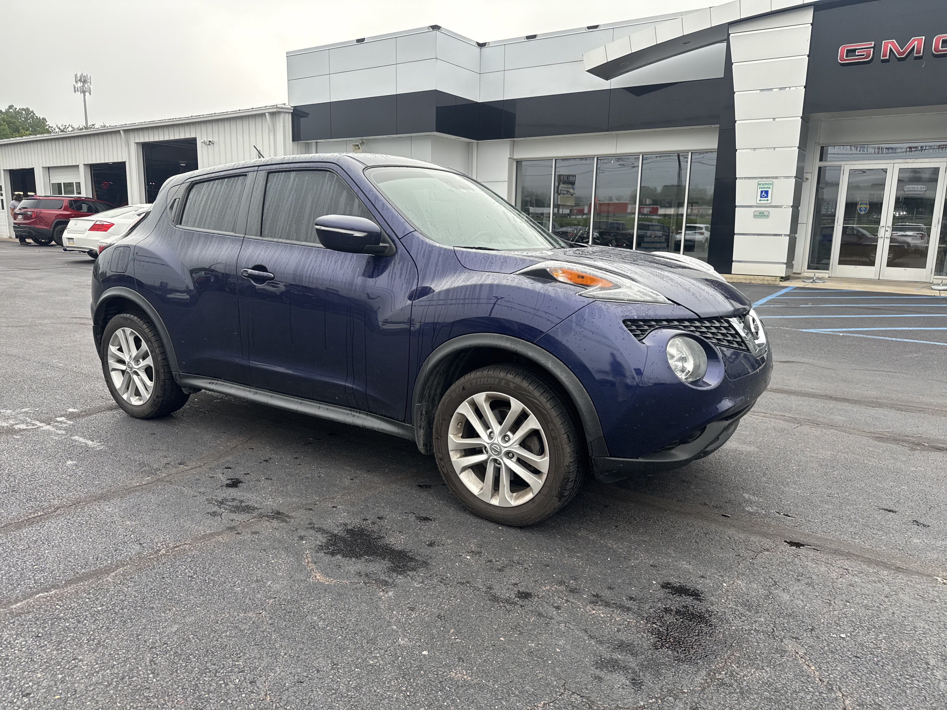 2017 Nissan Juke S