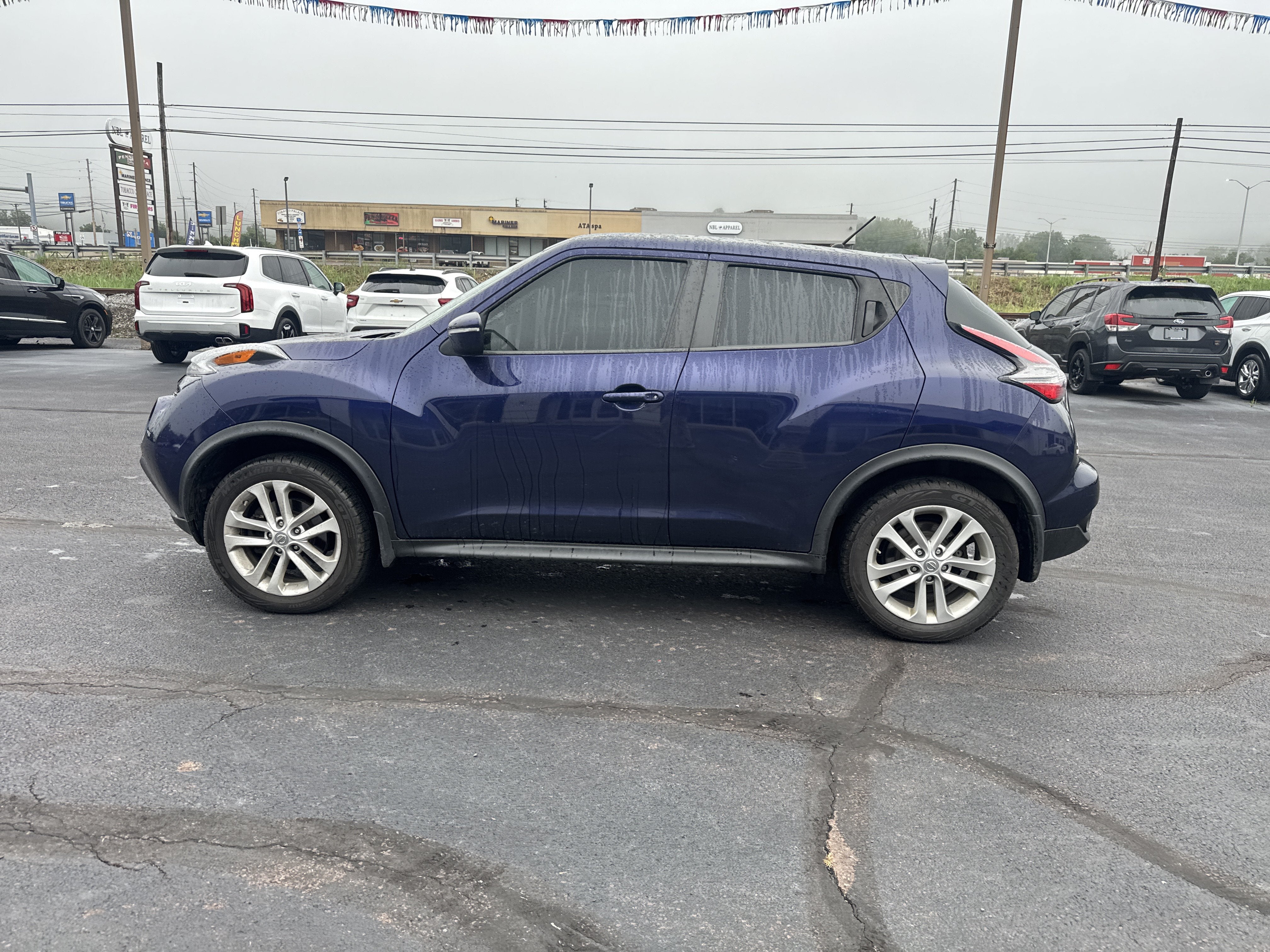 2017 Nissan Juke S