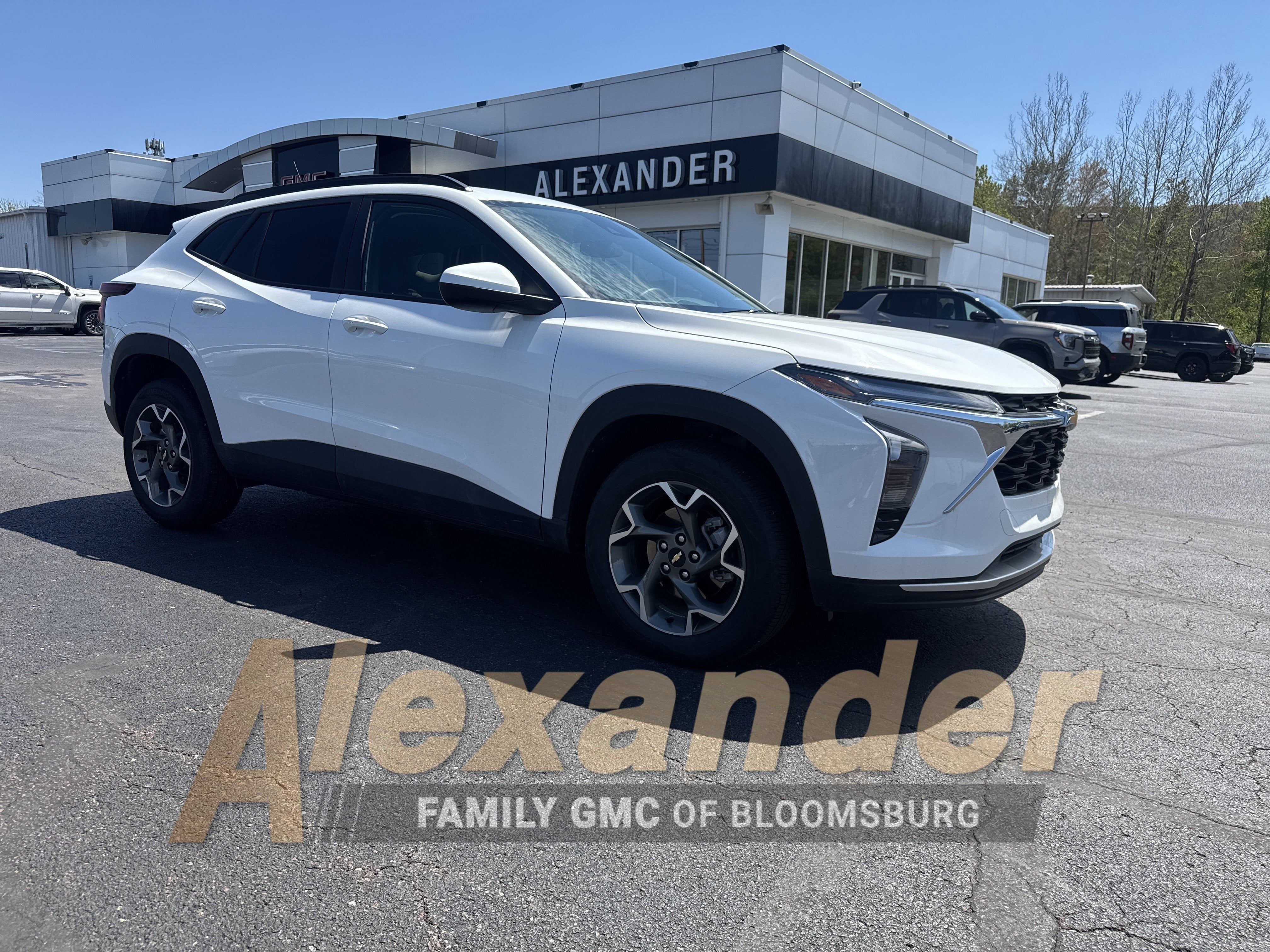 2025 Chevrolet Trax LT