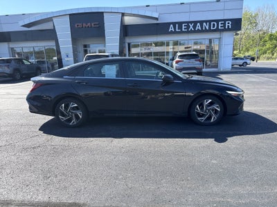 2024 Hyundai Elantra SEL
