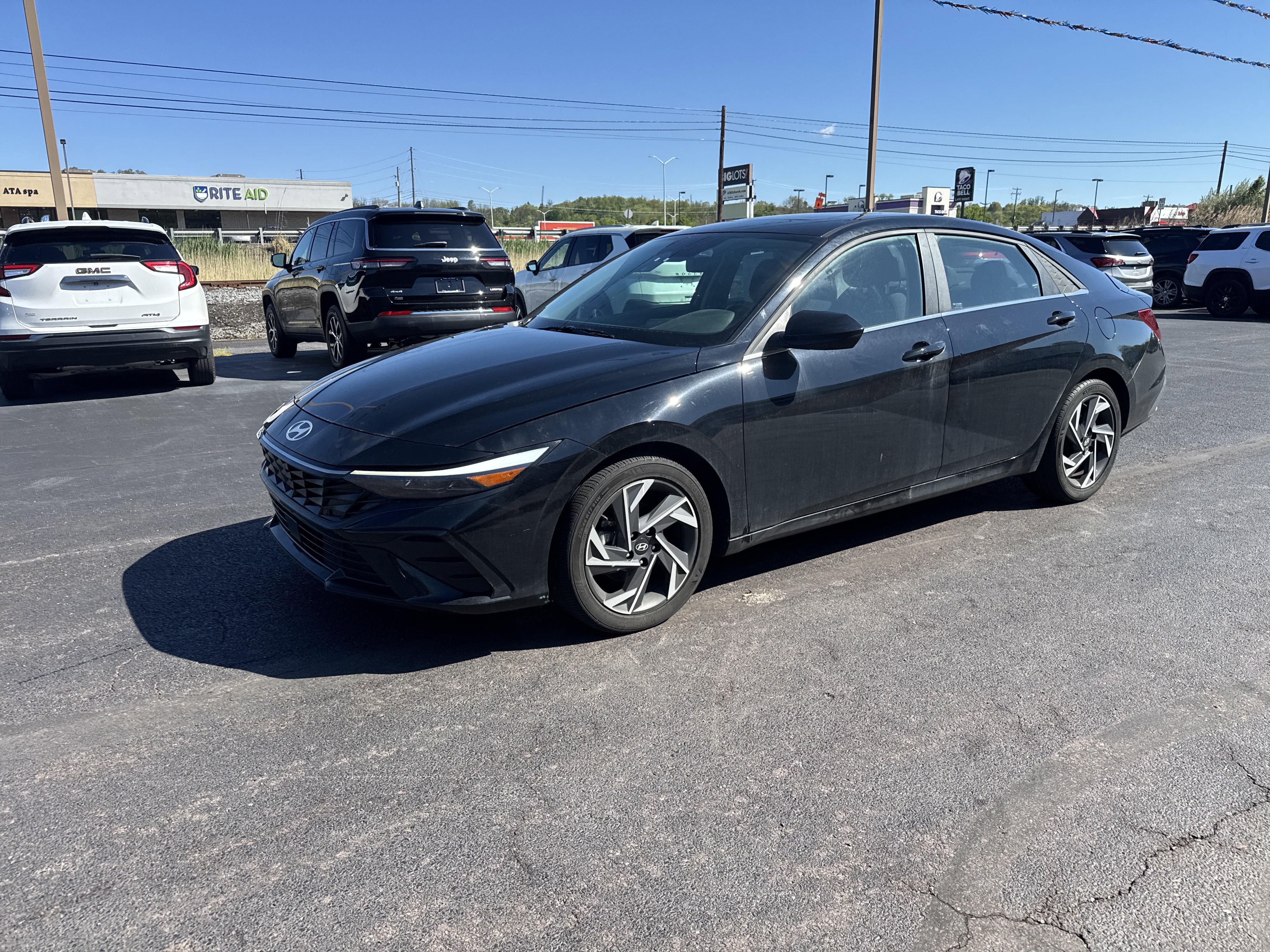 2024 Hyundai Elantra SEL