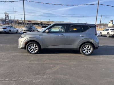 2024 Kia Soul LX