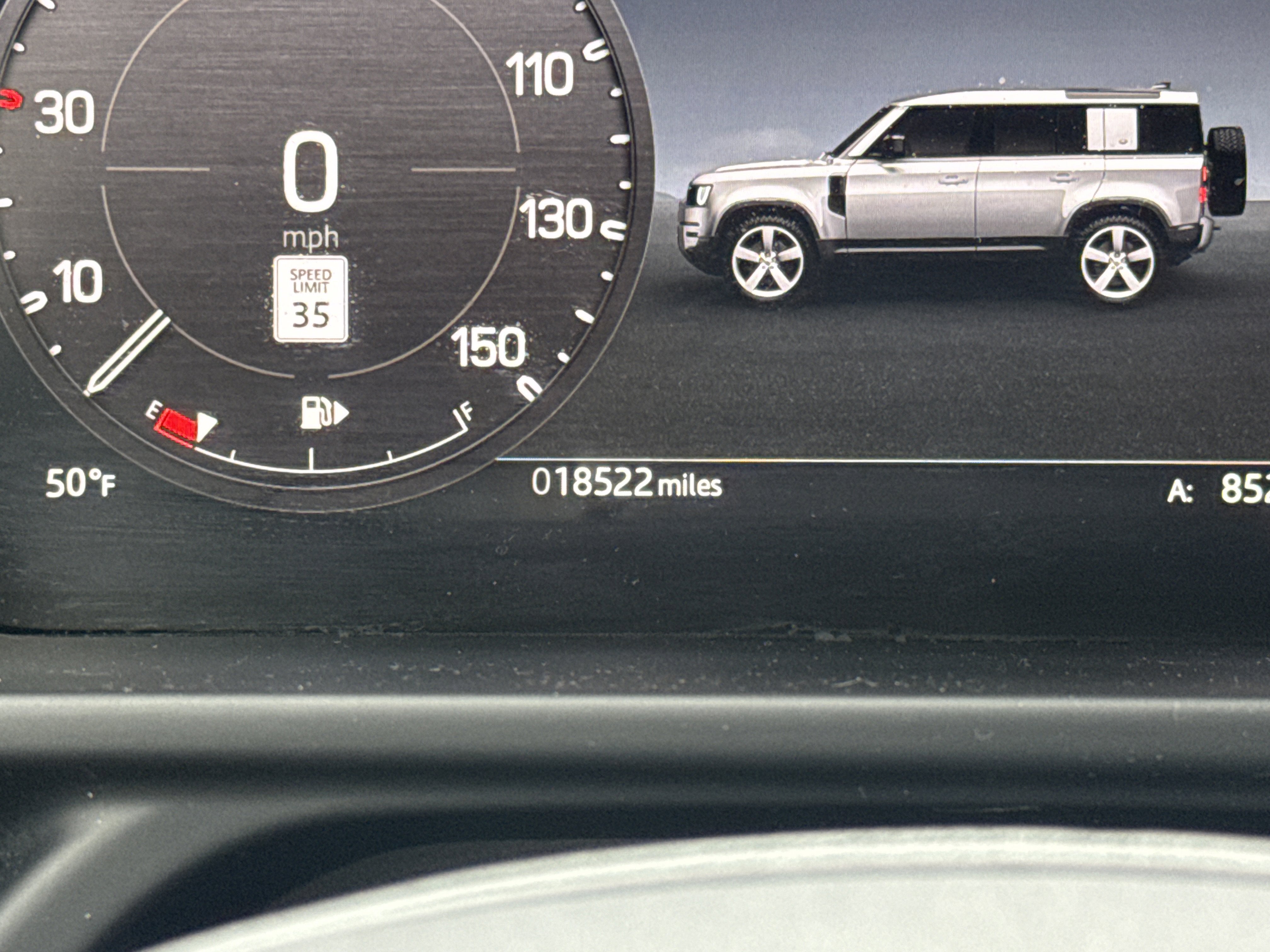 2024 Land Rover Defender X-Dynamic SE