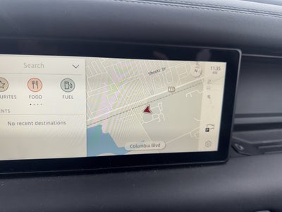 2024 Land Rover Defender X-Dynamic SE