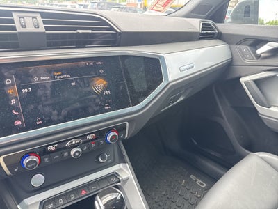 2020 Audi Q3 Premium 45 TFSI quattro Tiptronic