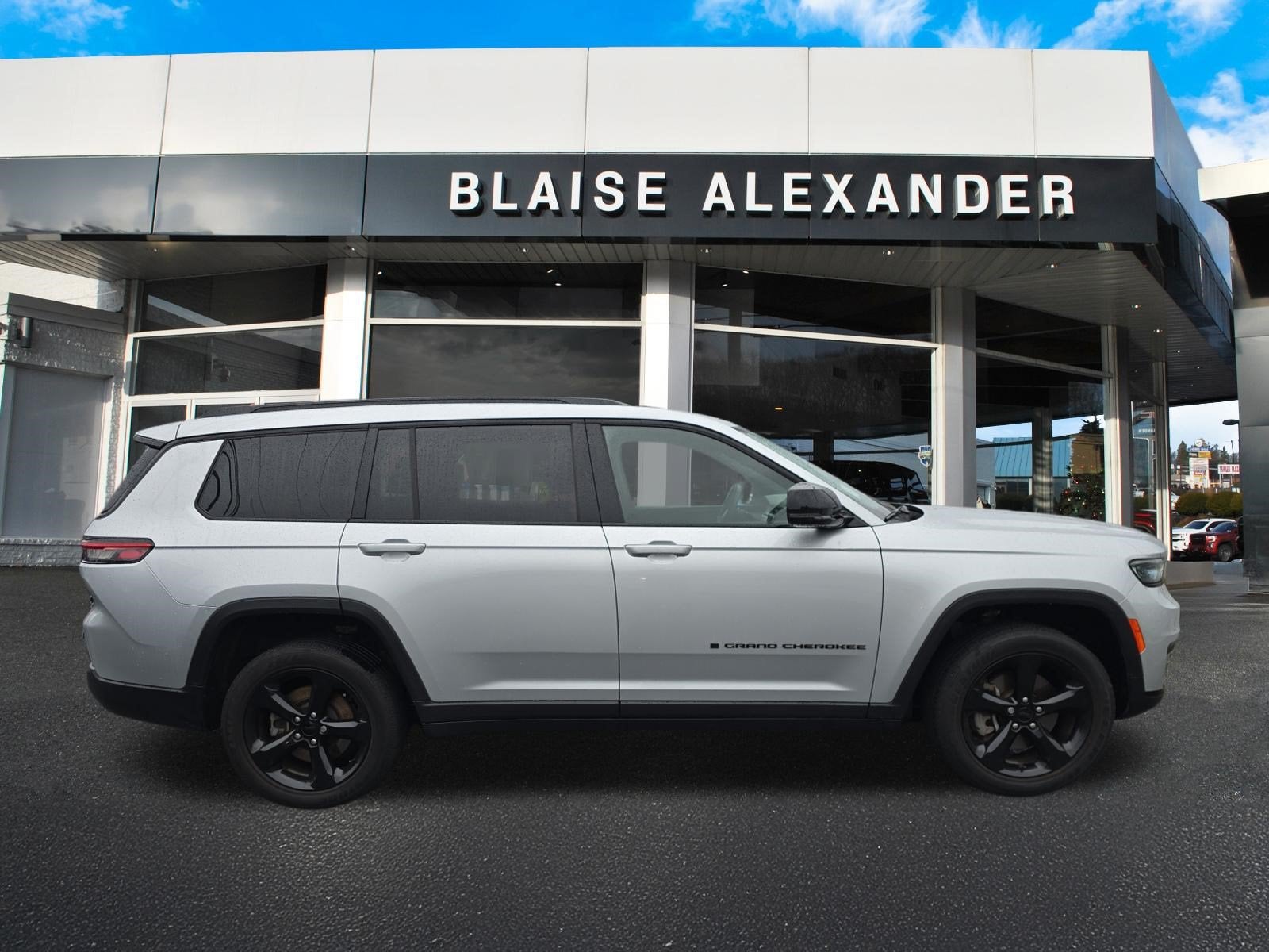 2023 Jeep Grand Cherokee L Altitude X
