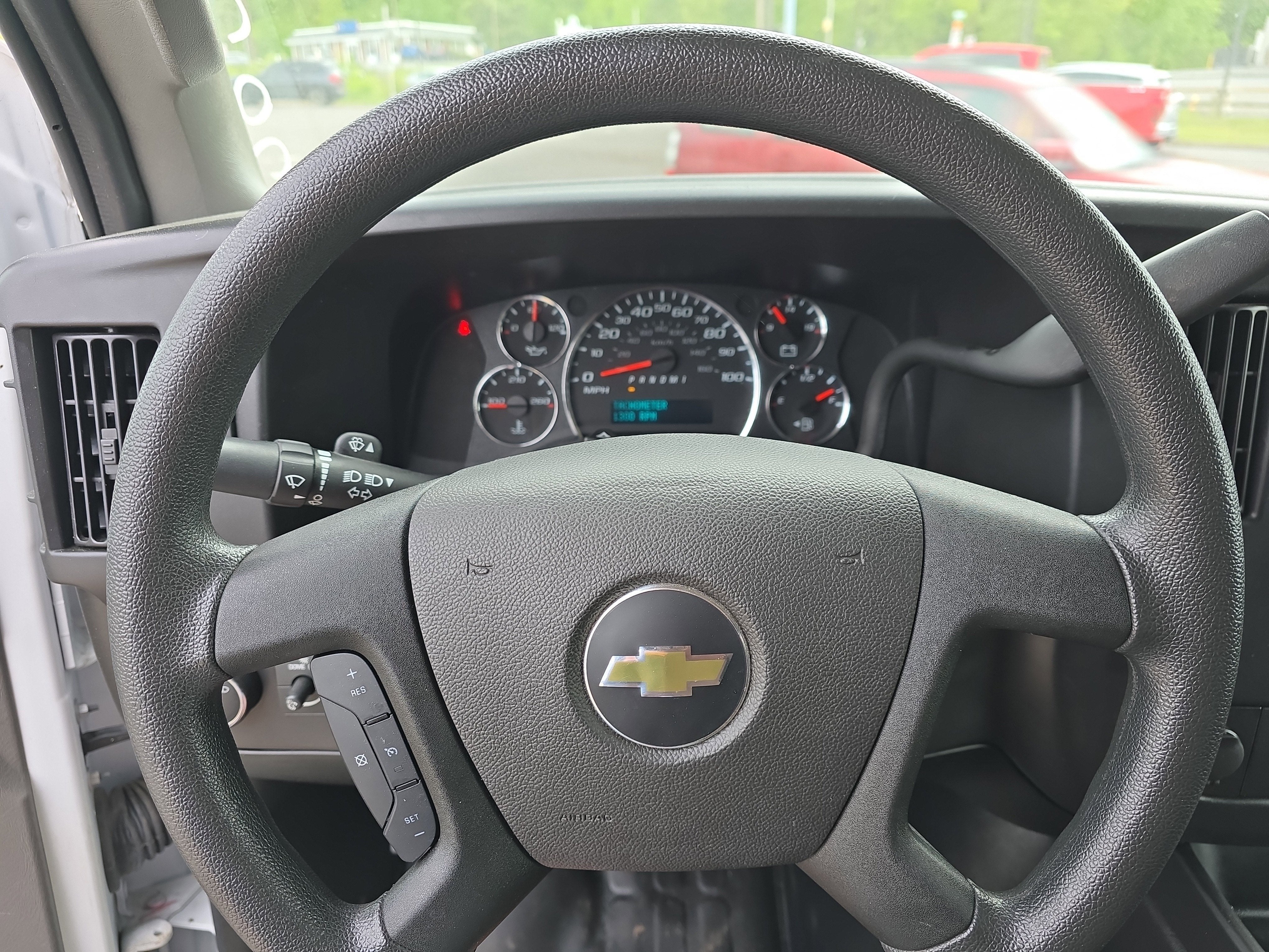 2024 Chevrolet Express Cargo 2500 WT