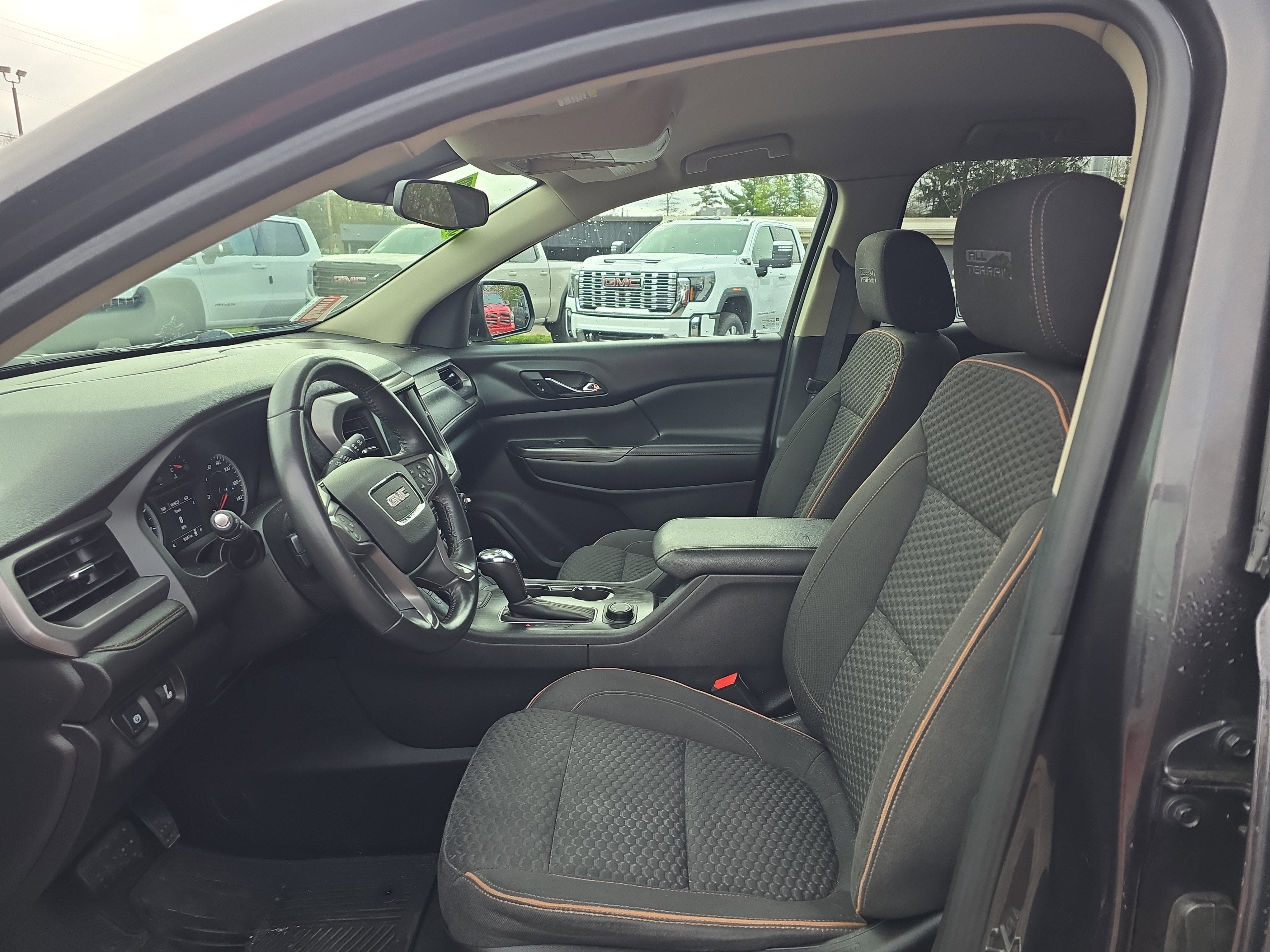 2017 GMC Acadia SLE