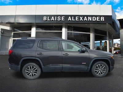 2017 GMC Acadia SLE