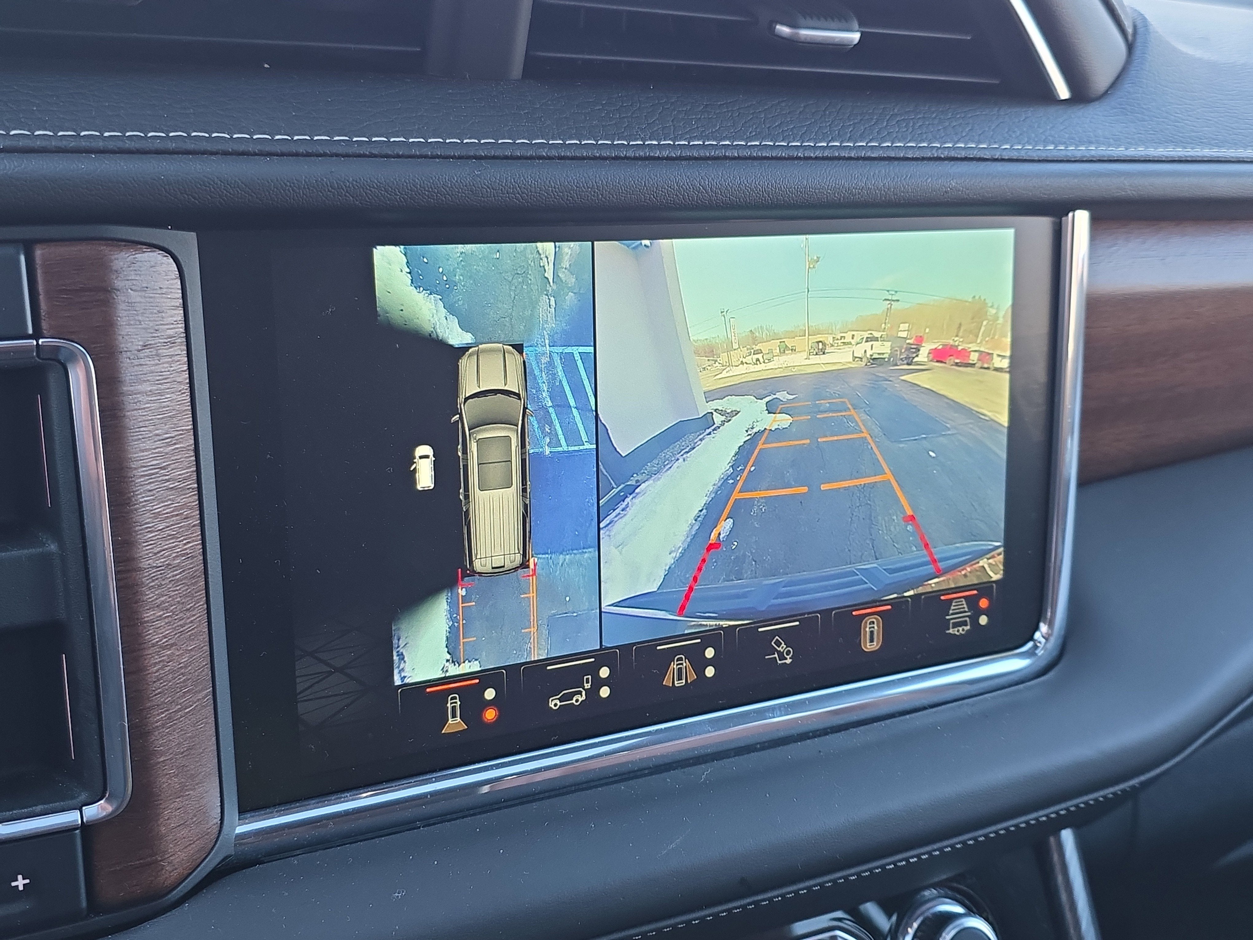 2023 GMC Yukon XL Denali Ultimate