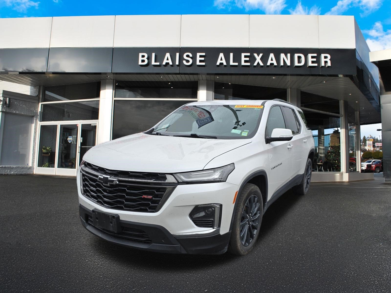 2023 Chevrolet Traverse RS