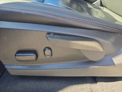 2022 GMC Canyon AT4 - Leather