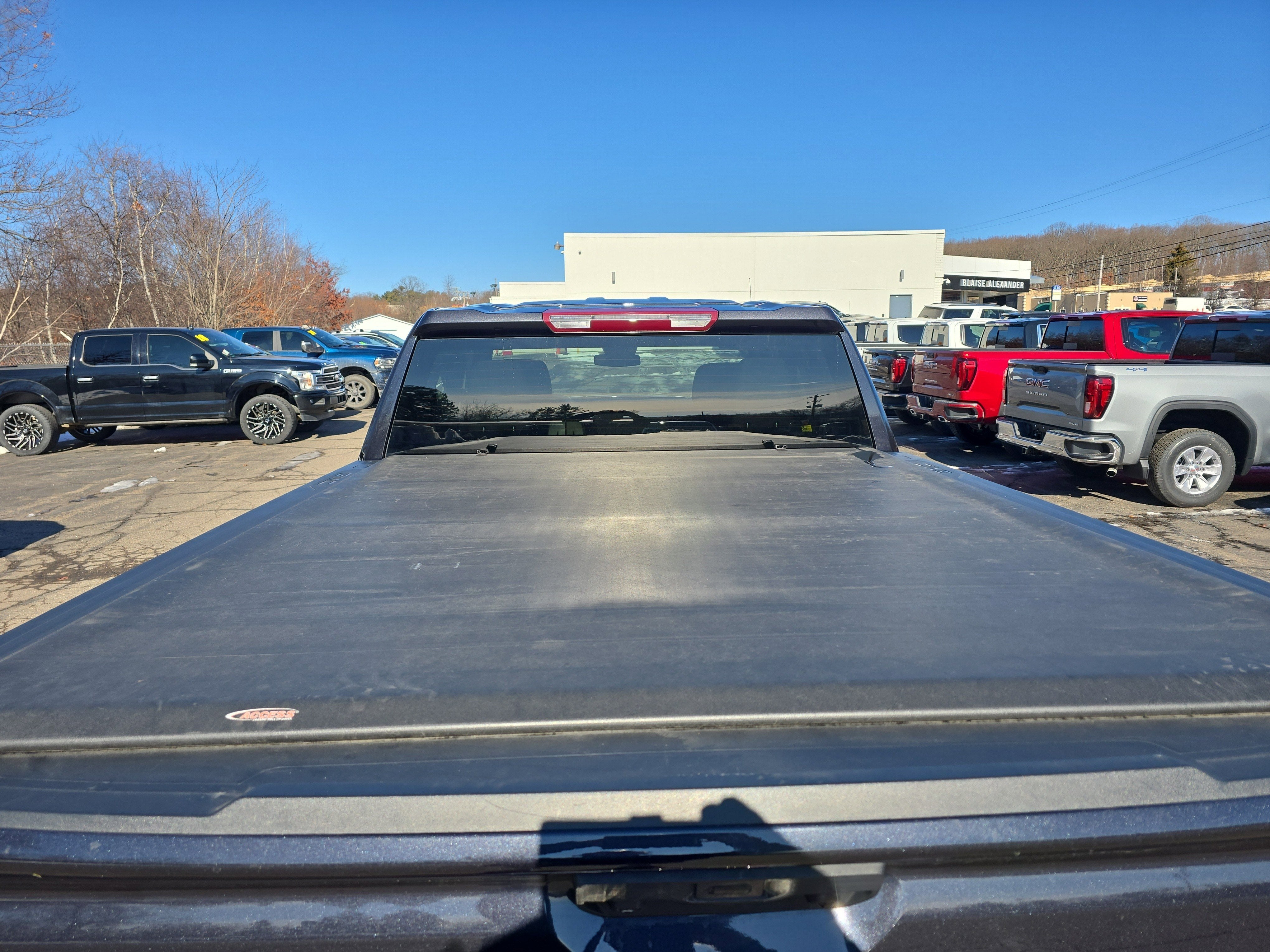 2023 GMC Sierra 1500 Elevation