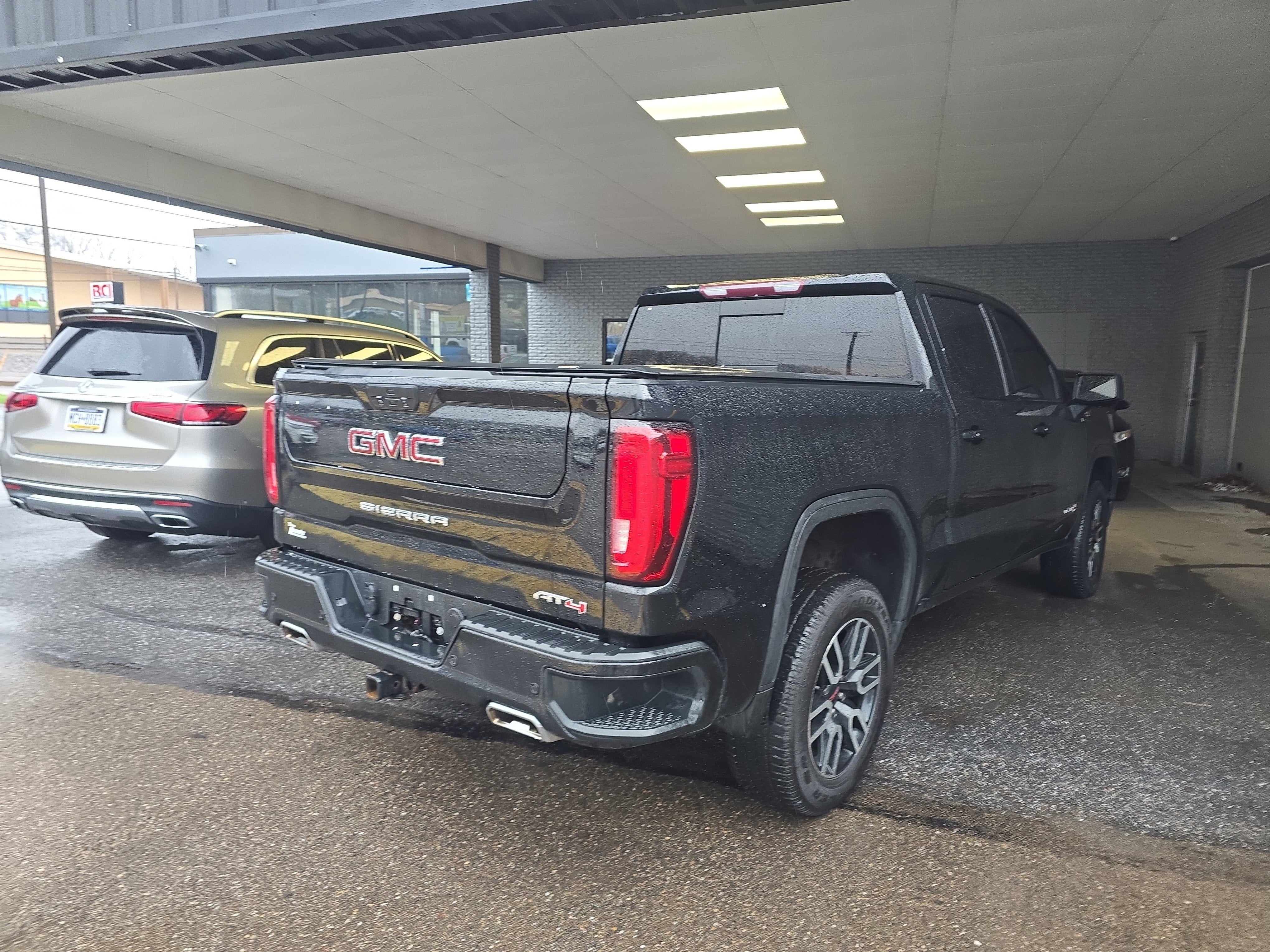 2021 GMC Sierra 1500 AT4