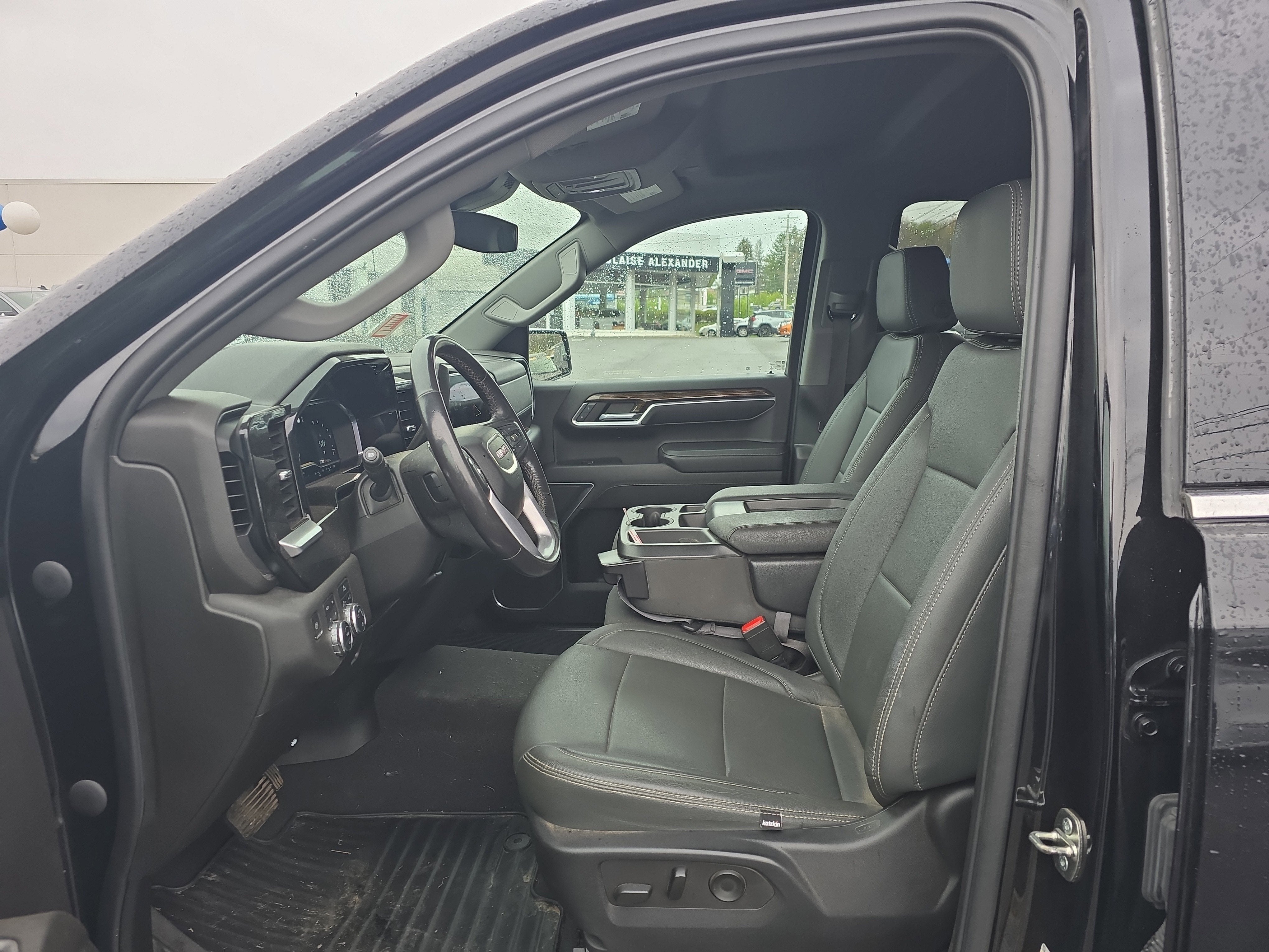 2022 GMC Sierra 1500 SLE