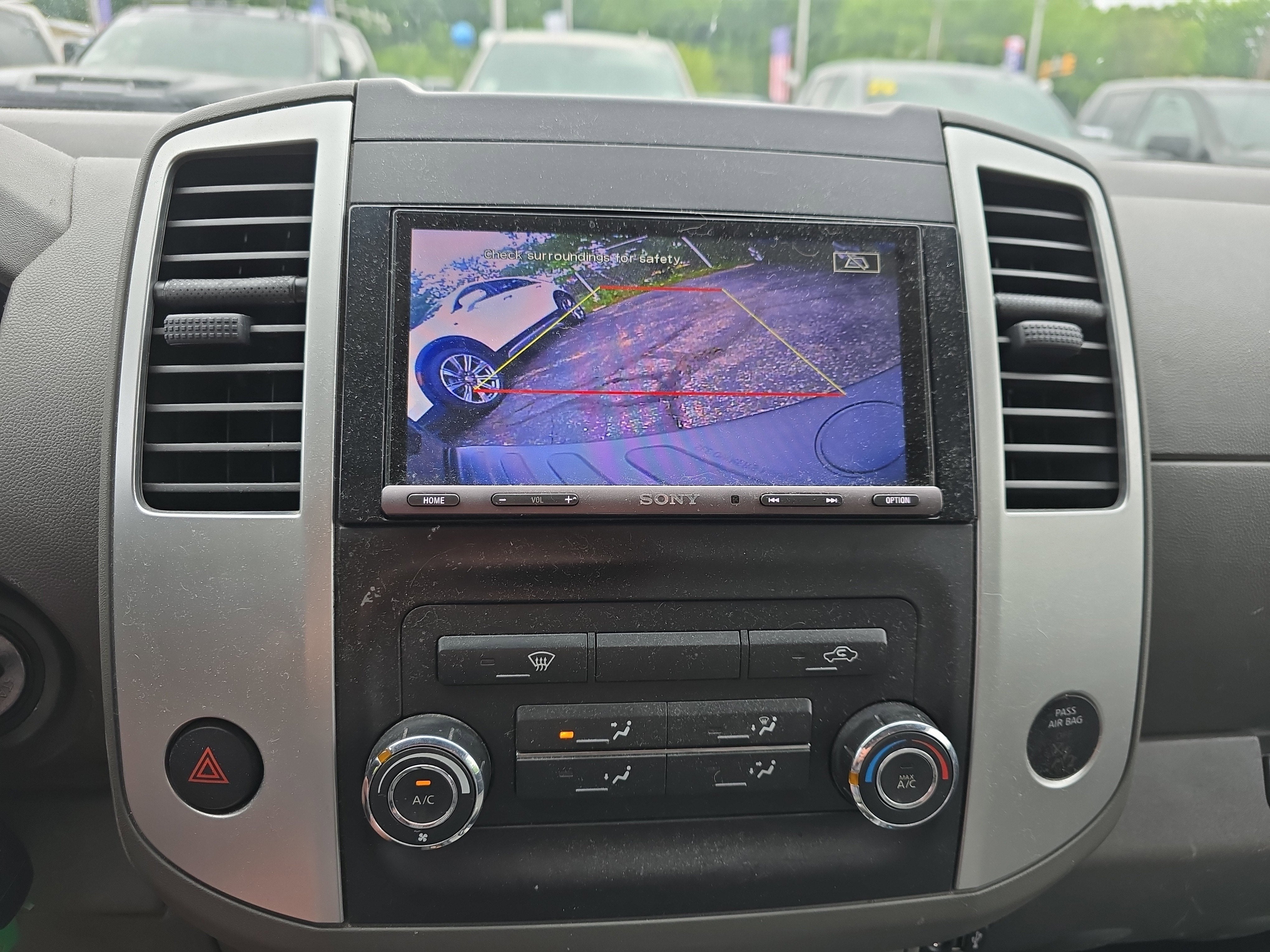 2019 Nissan Frontier SV