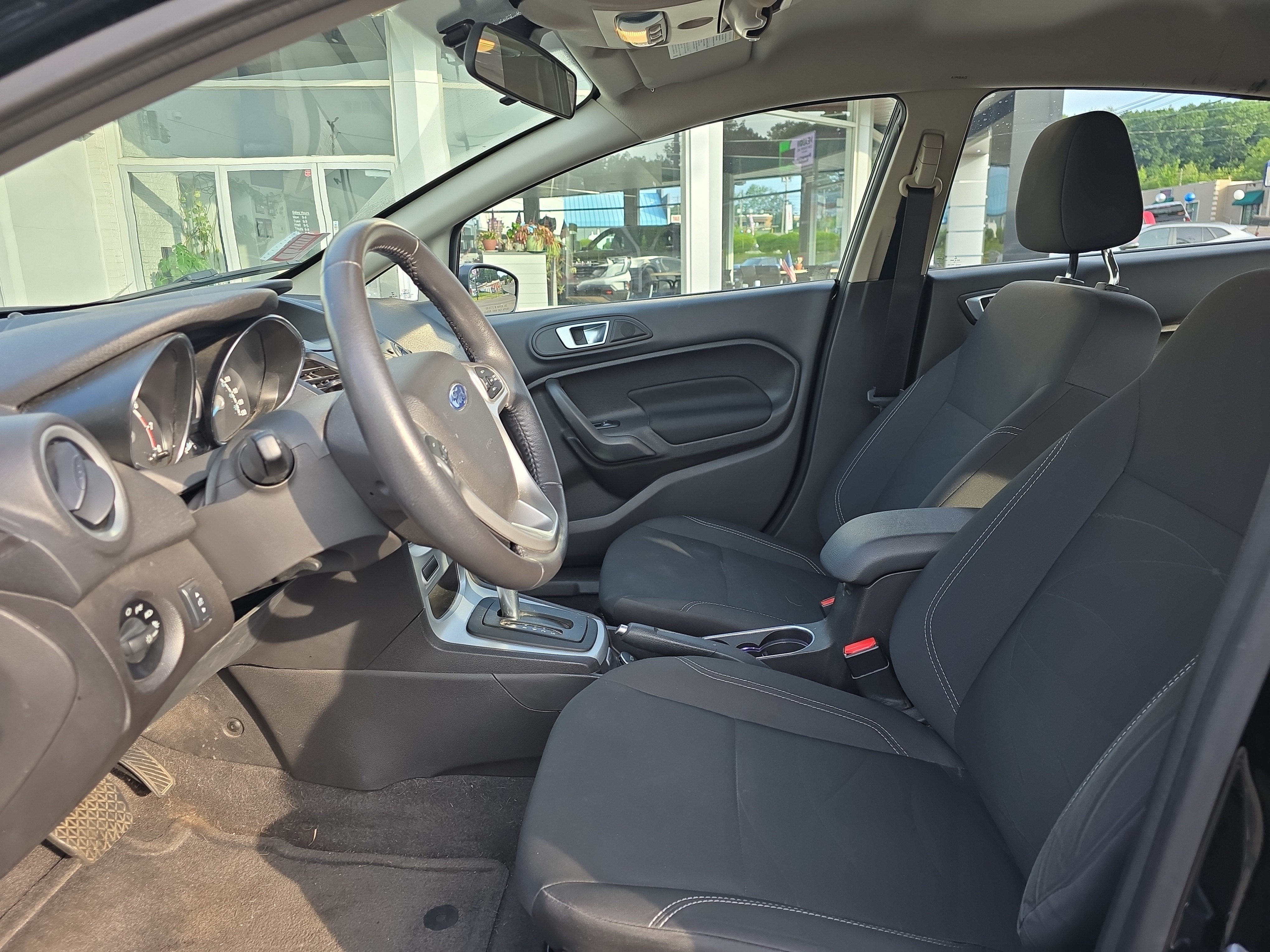 2016 Ford Fiesta SE