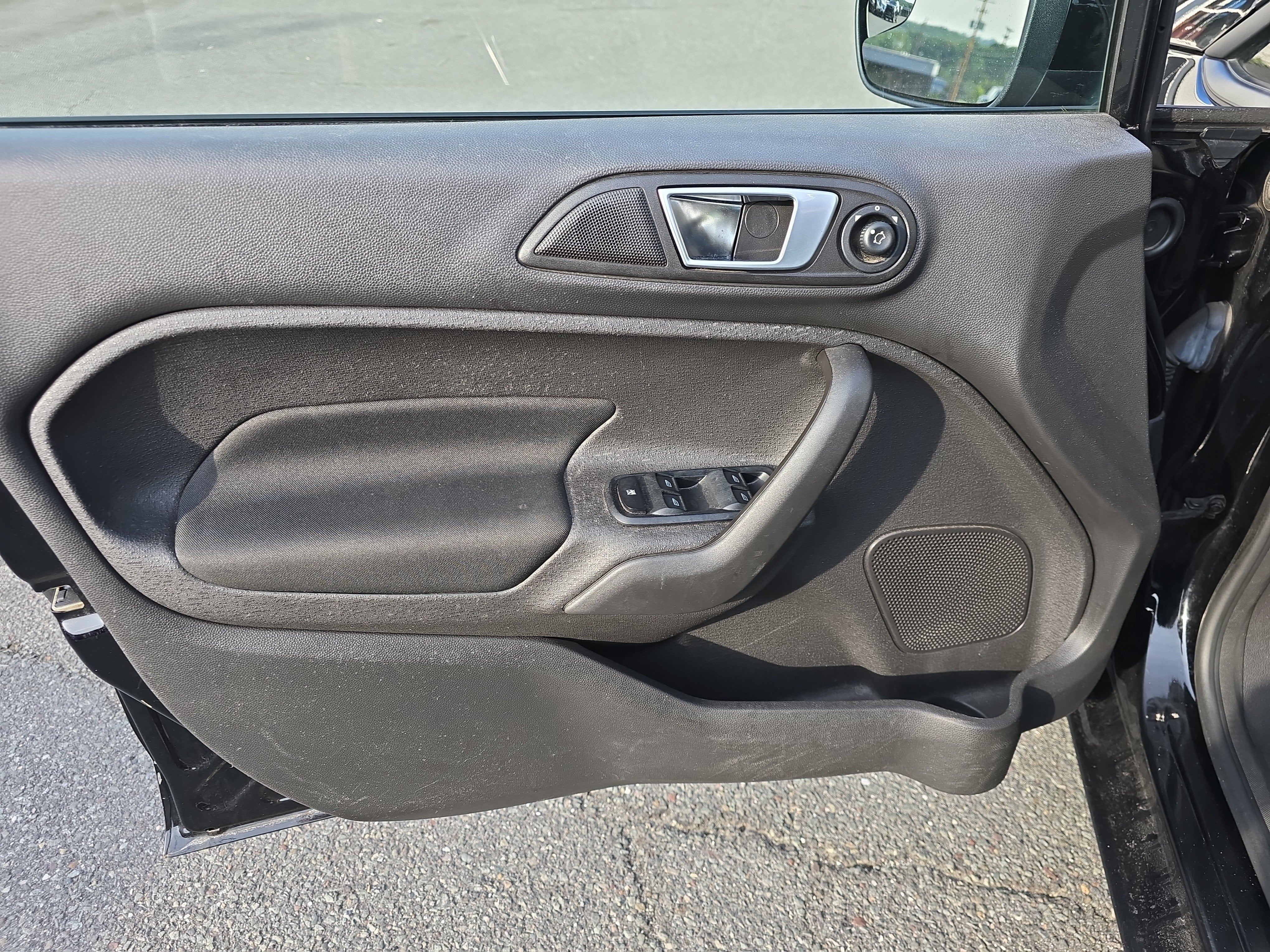 2016 Ford Fiesta SE