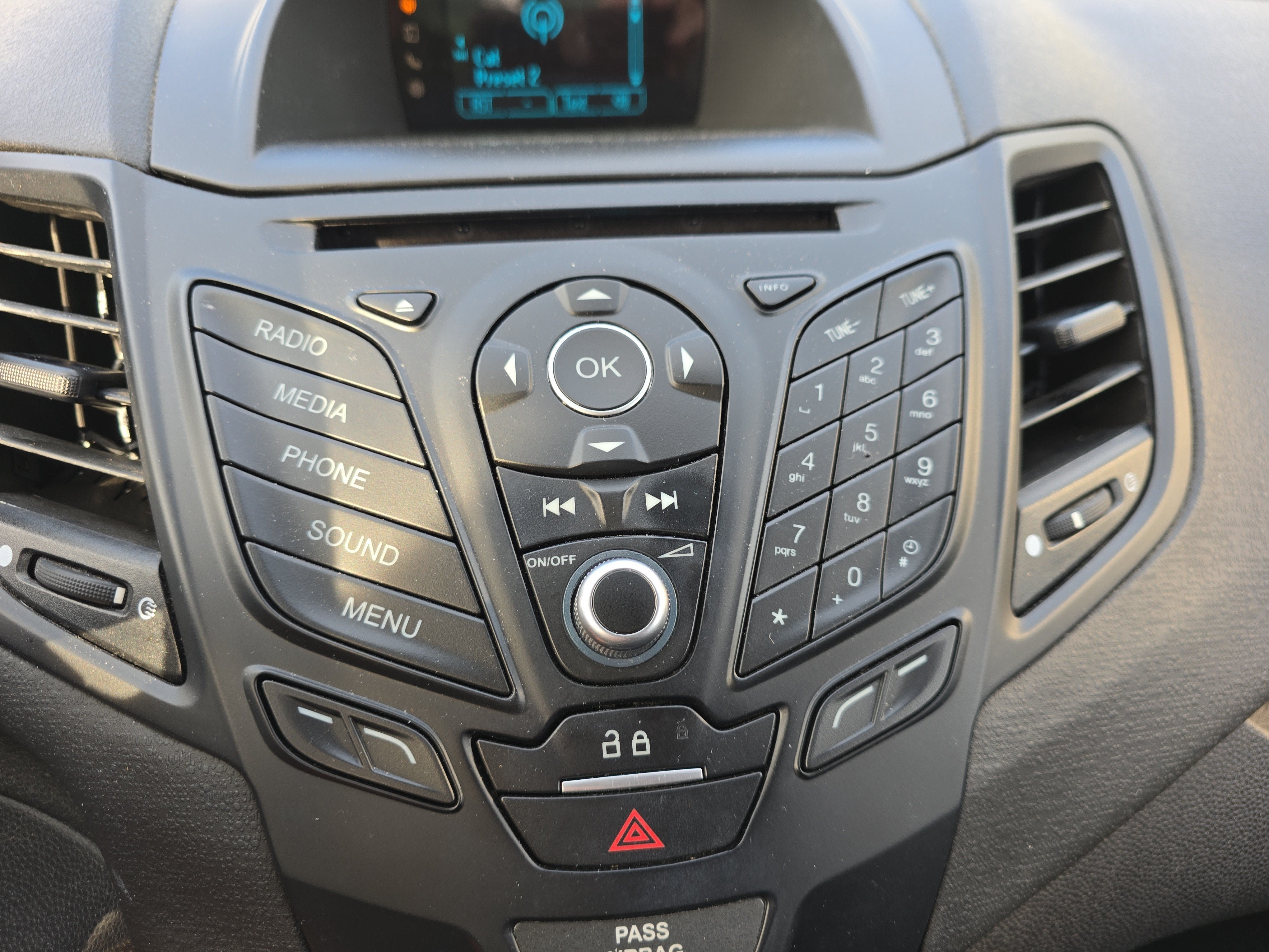 2016 Ford Fiesta SE