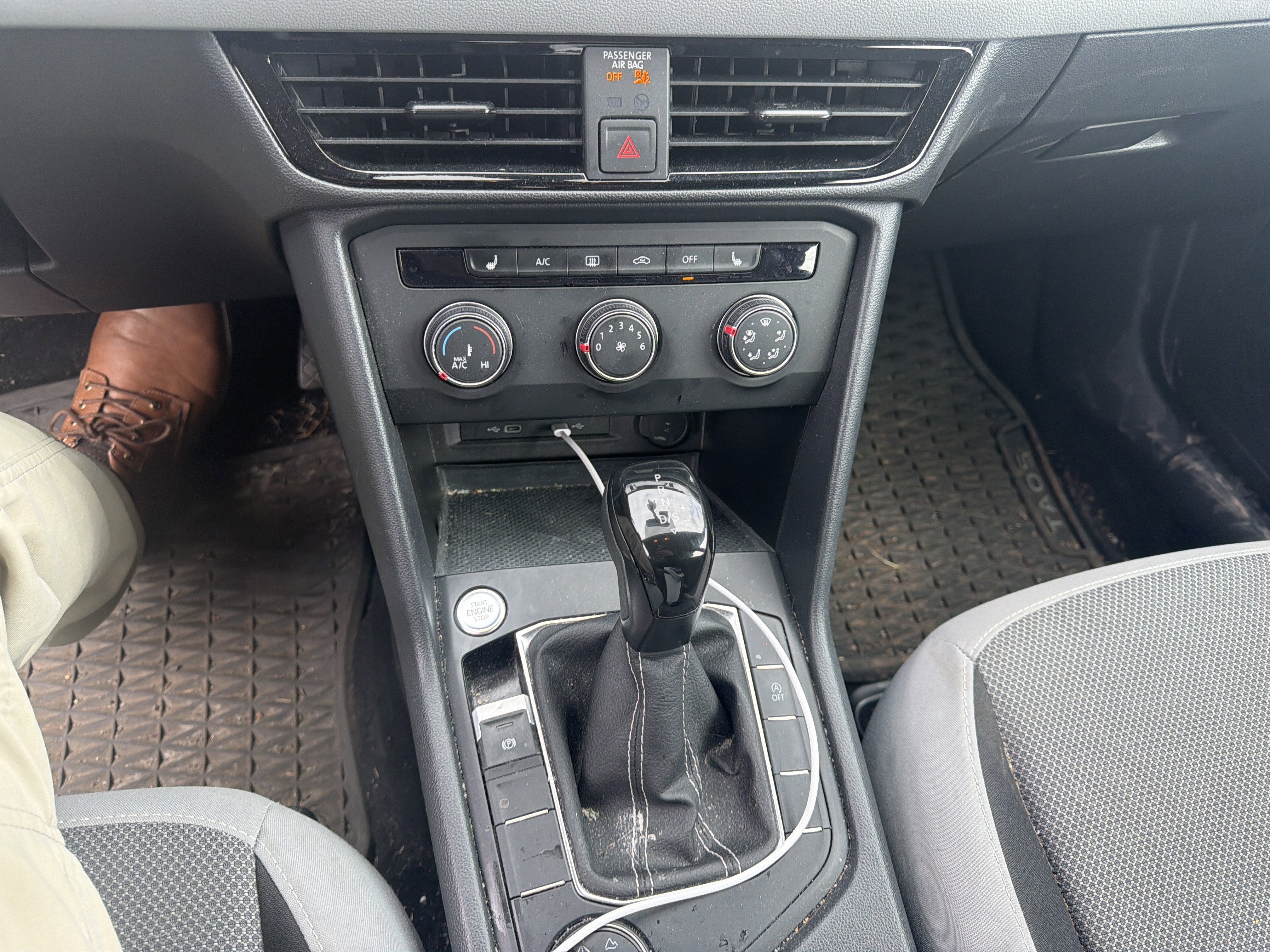 2022 Volkswagen Taos S