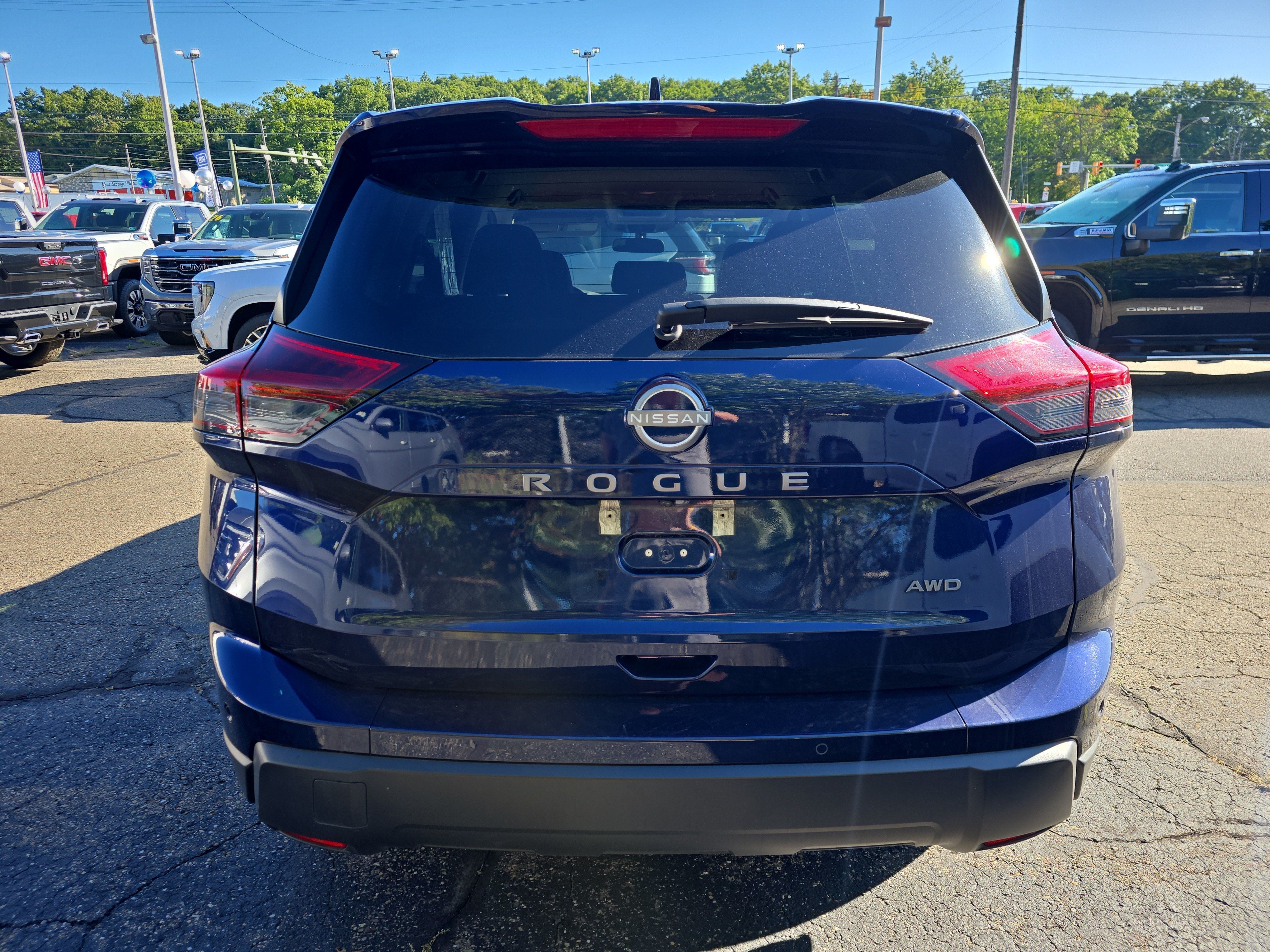 2026 Nissan Rogue SV