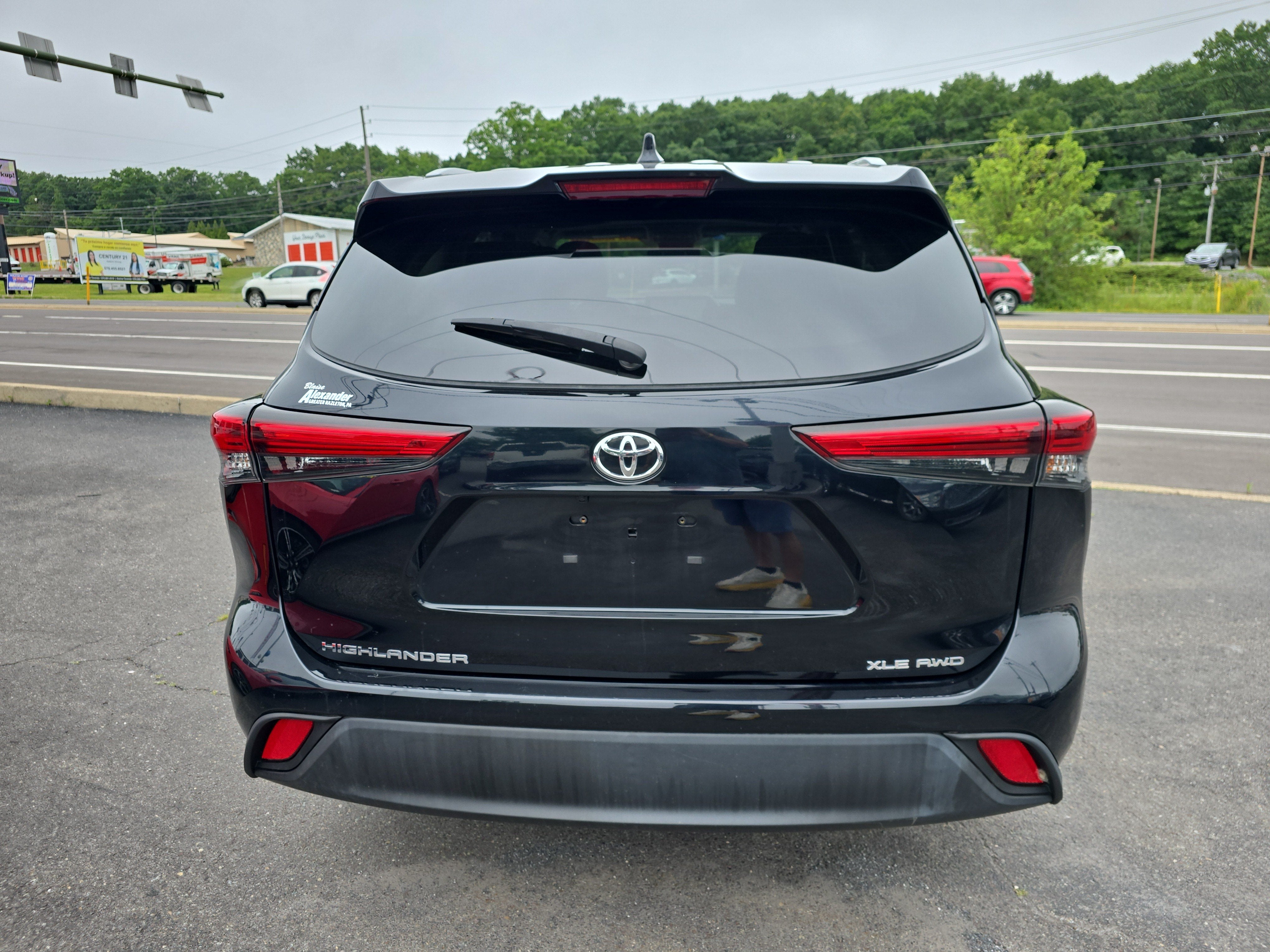 2023 Toyota Highlander L
