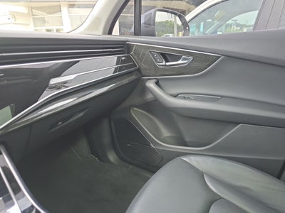 2021 Audi Q7 Premium Plus