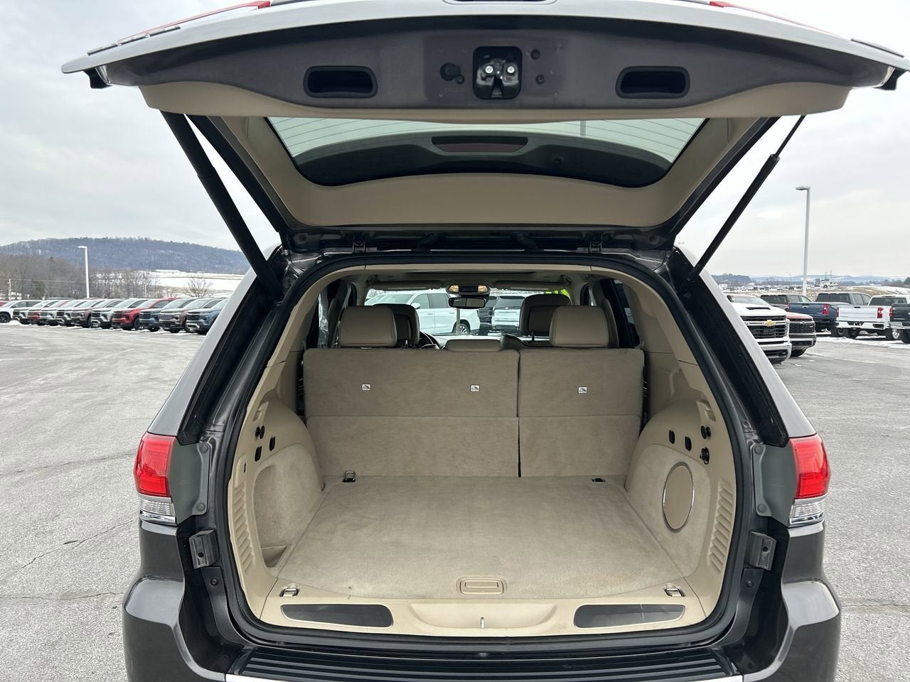 2020 Jeep Grand Cherokee Overland