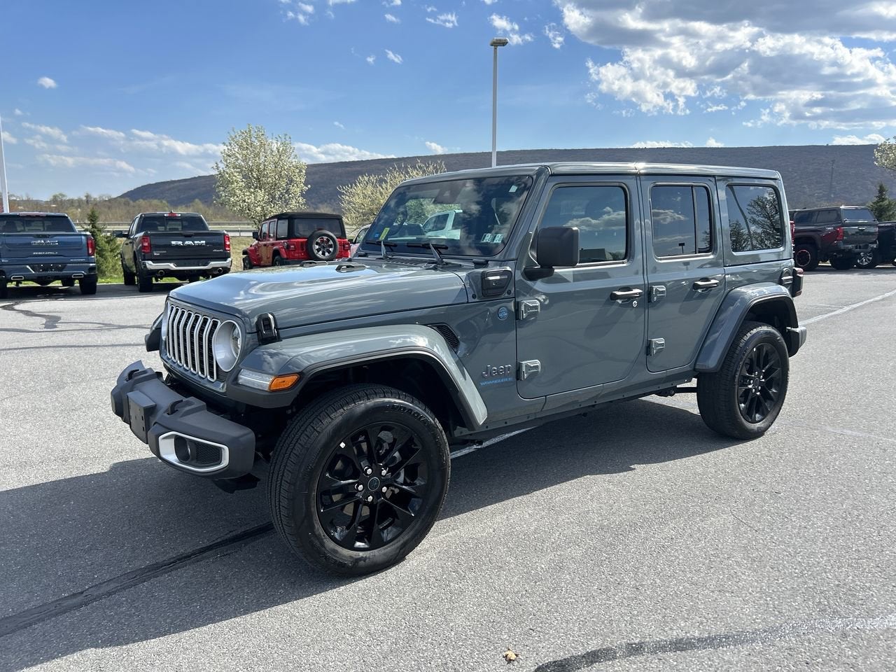 2025 Jeep Wrangler 4xe Sahara